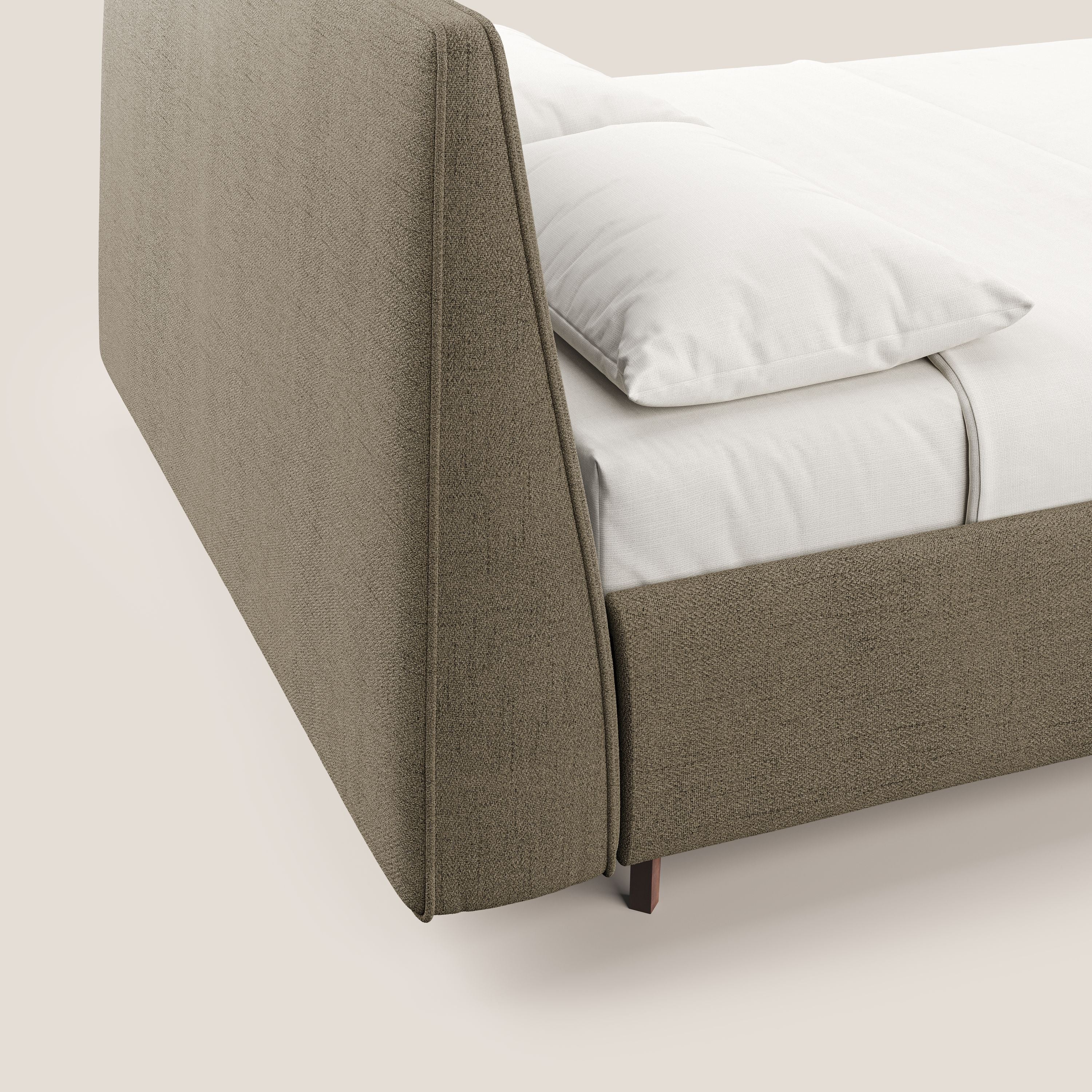 Justin letto imbottito contenitore e sfoderabile in tessuto fiammato impermeabile T03 marrone - divani.store