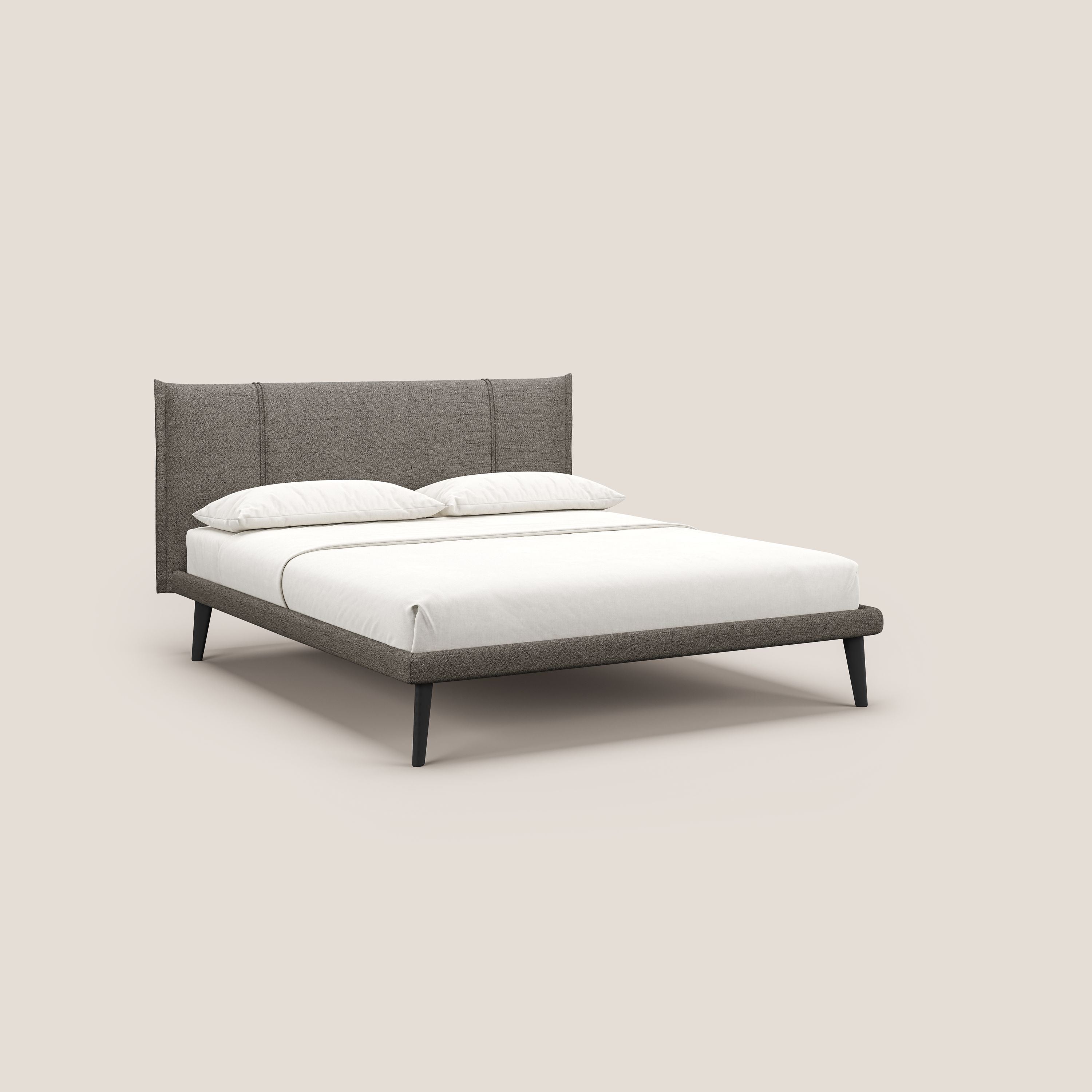 Klaus LETTO moderno con piedi in mogano e tessuto fiammato impermeabile T03 talpa - divani.store