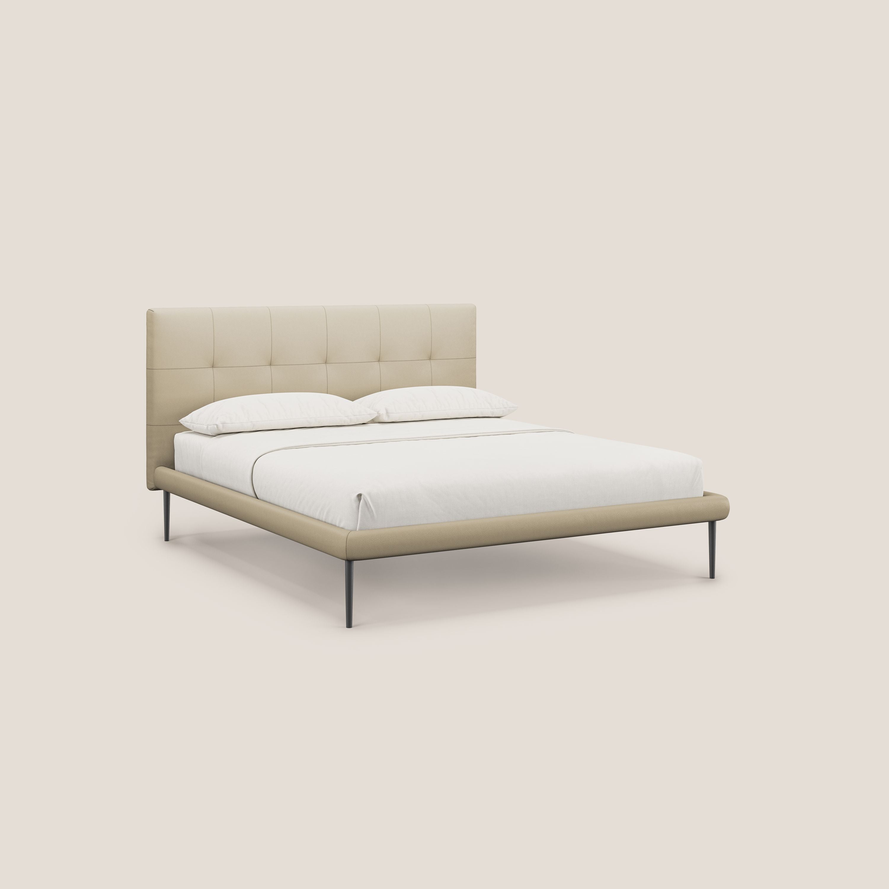 Midori letto imbottito trapuntato in ecopelle con piedini alti T04 panna - divani.store