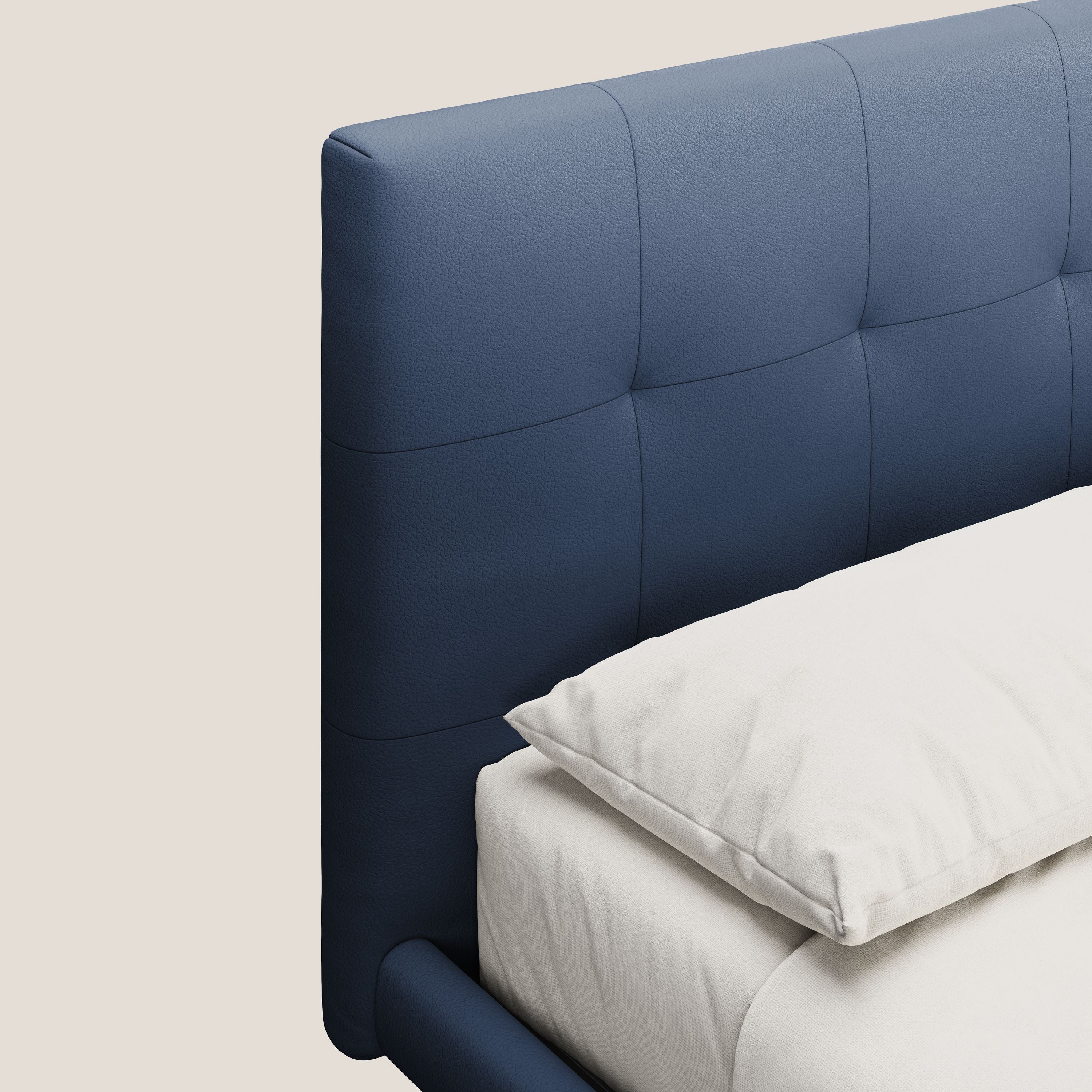 Midori letto imbottito trapuntato in ecopelle con piedini alti T04 - divani.store