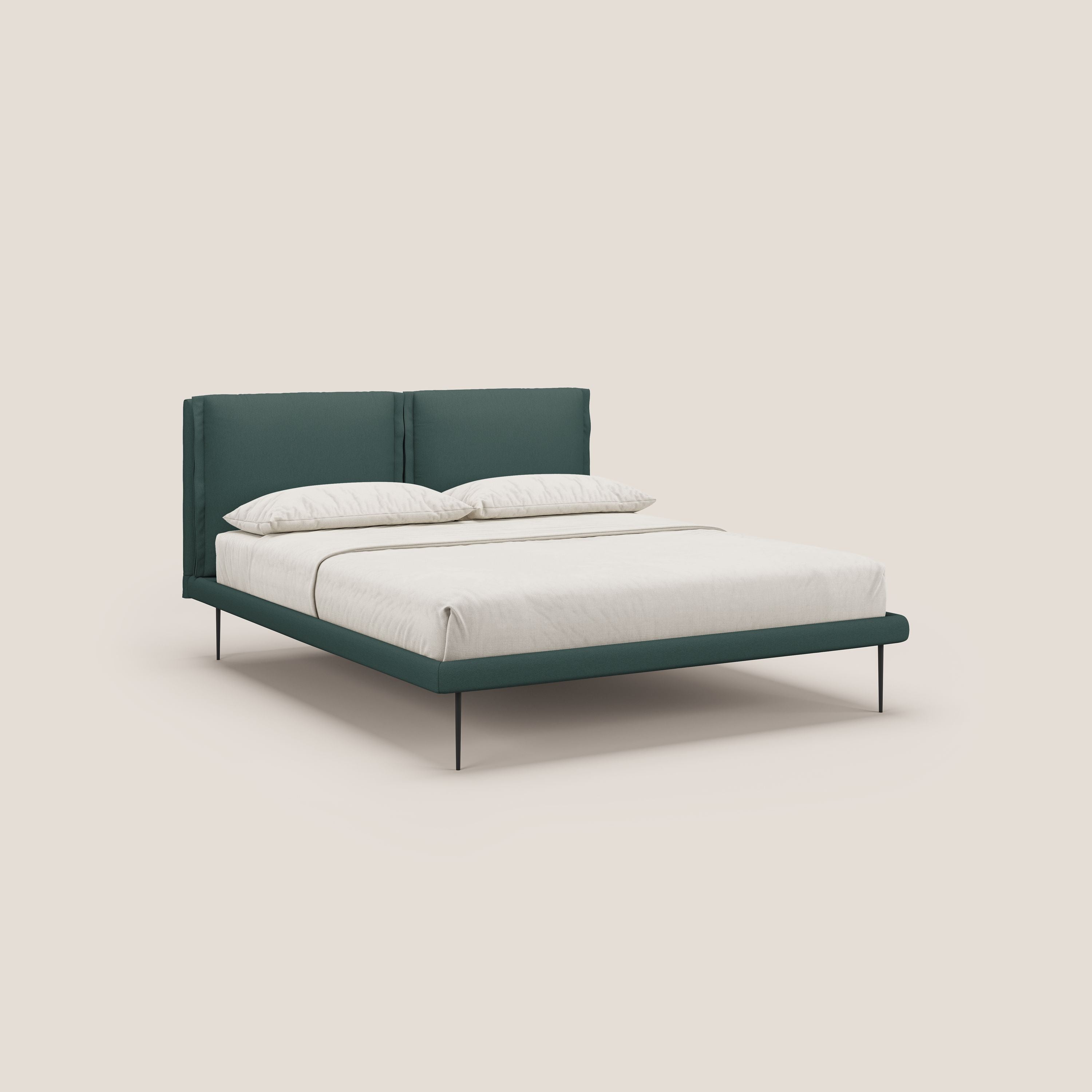 Noah letto con cuscini regolabili e piedi alti in metallo in tessuto smacchiabile T05 verde - divani.store