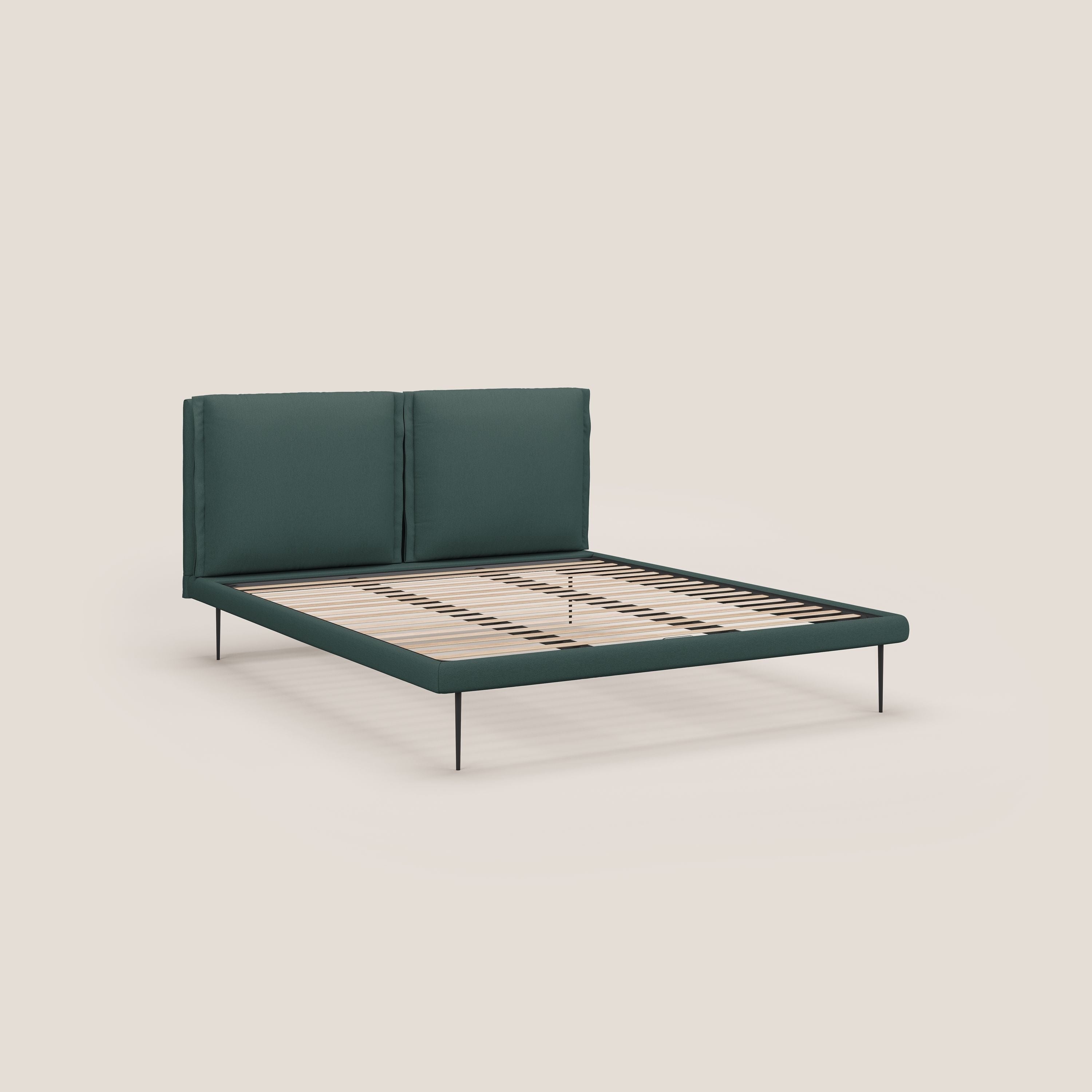 Noah letto con cuscini regolabili e piedi alti in metallo in tessuto smacchiabile T05 verde - divani.store