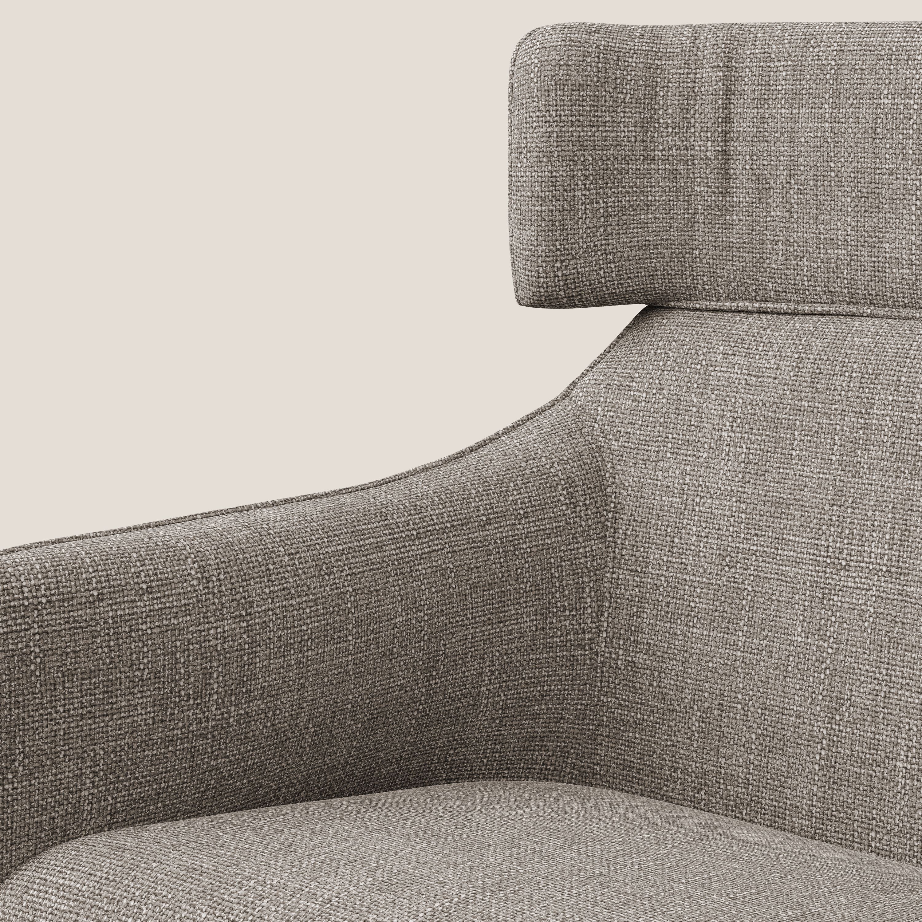 Zelda Poltroncina dal design moderno in morbido tessuto impermeabile T06 tortora - divani.store