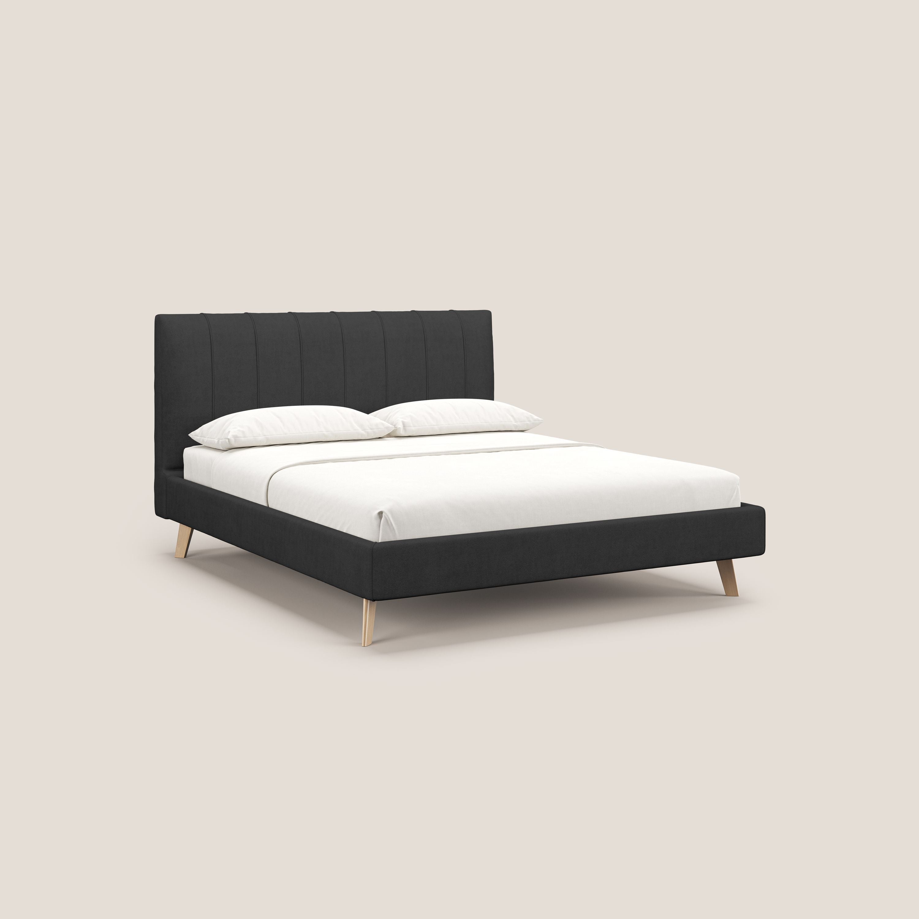 Selene letto imbottito con piedini naturali sfoderabile in tessuto impermeabile T02 nero - divani.store