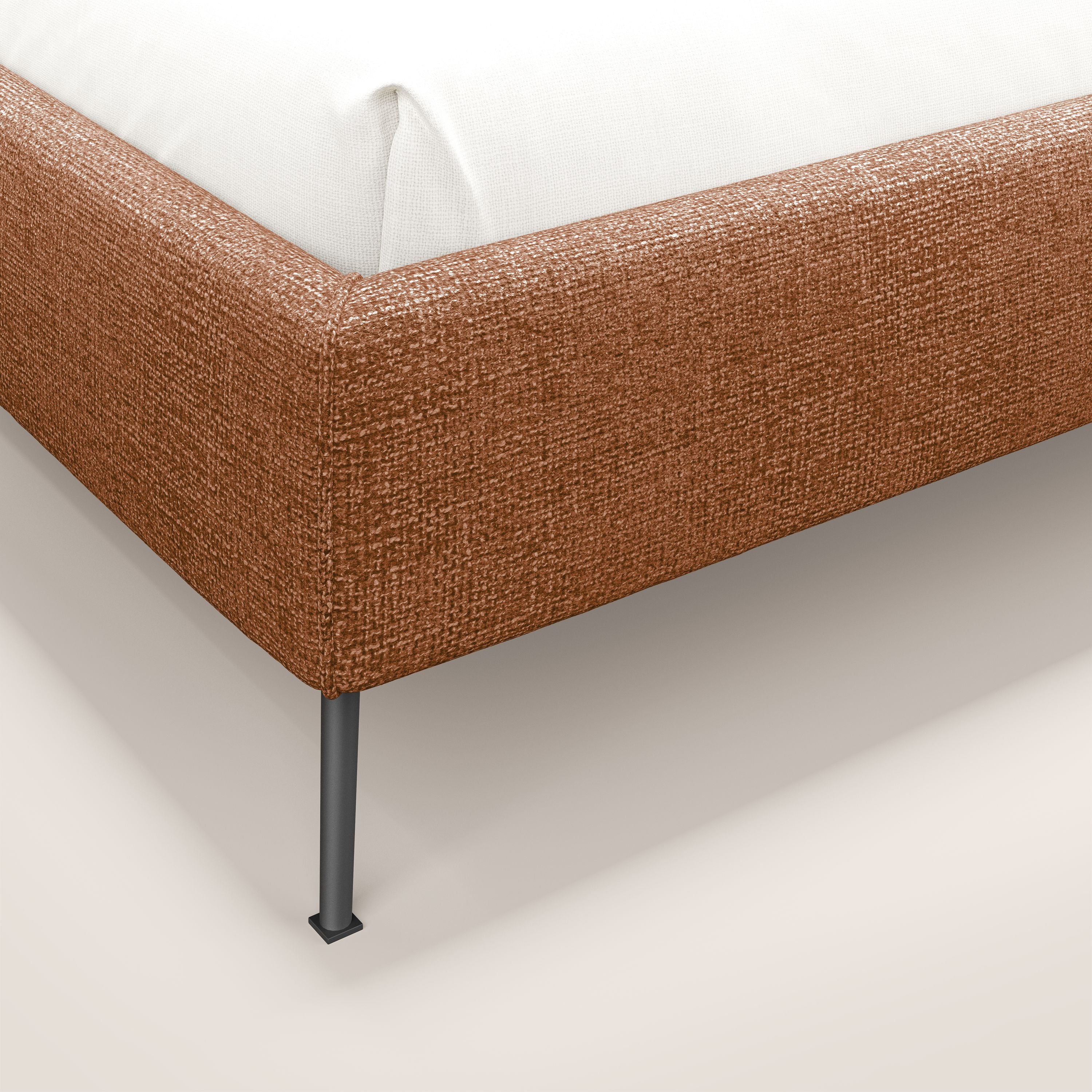 Steve sommier giroletto piedi alti in tessuto impermeabile T10 arancio - divani.store