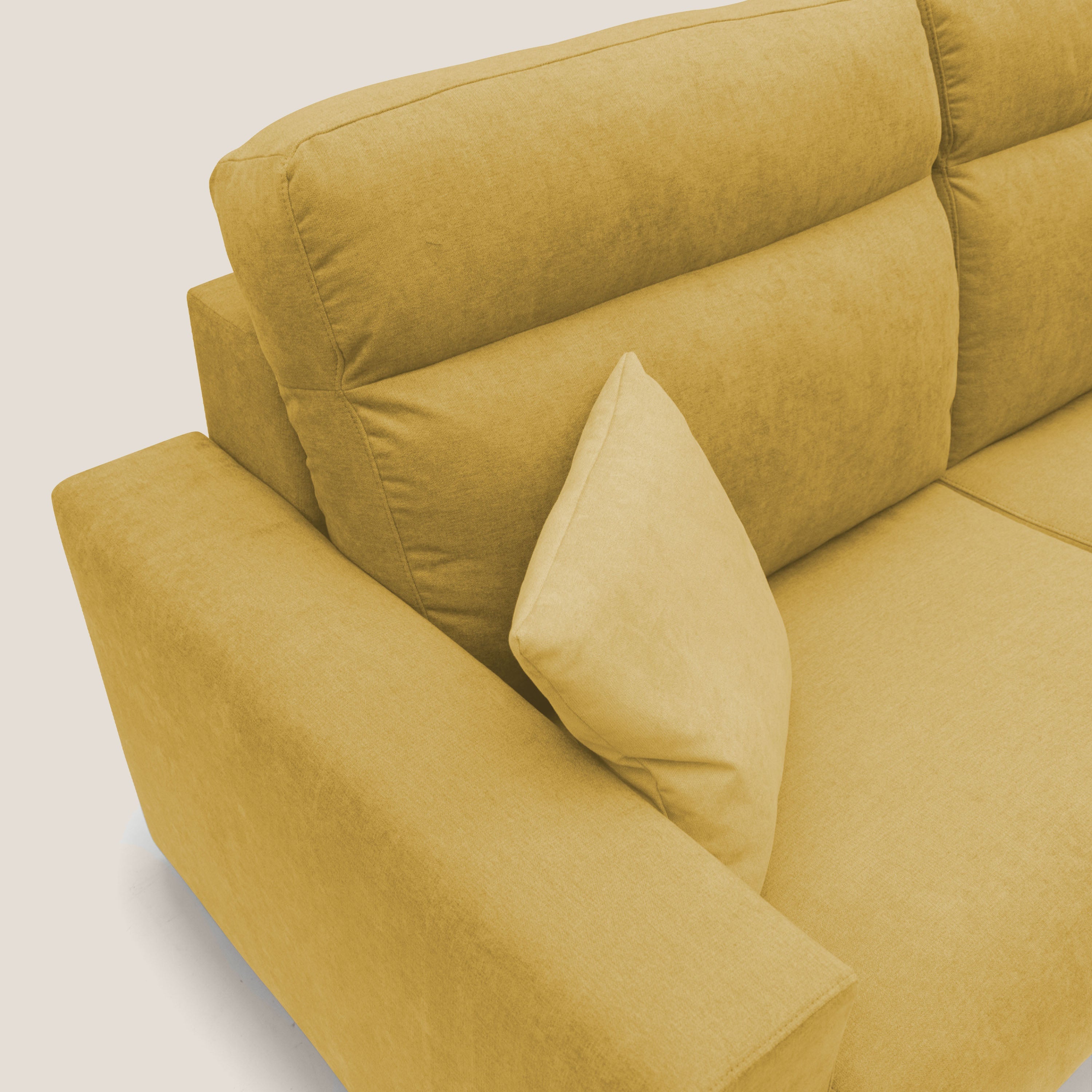 Nikita Divano letto matrimoniale con schienale morbido alto e rivestimento T02 giallo - divani.store