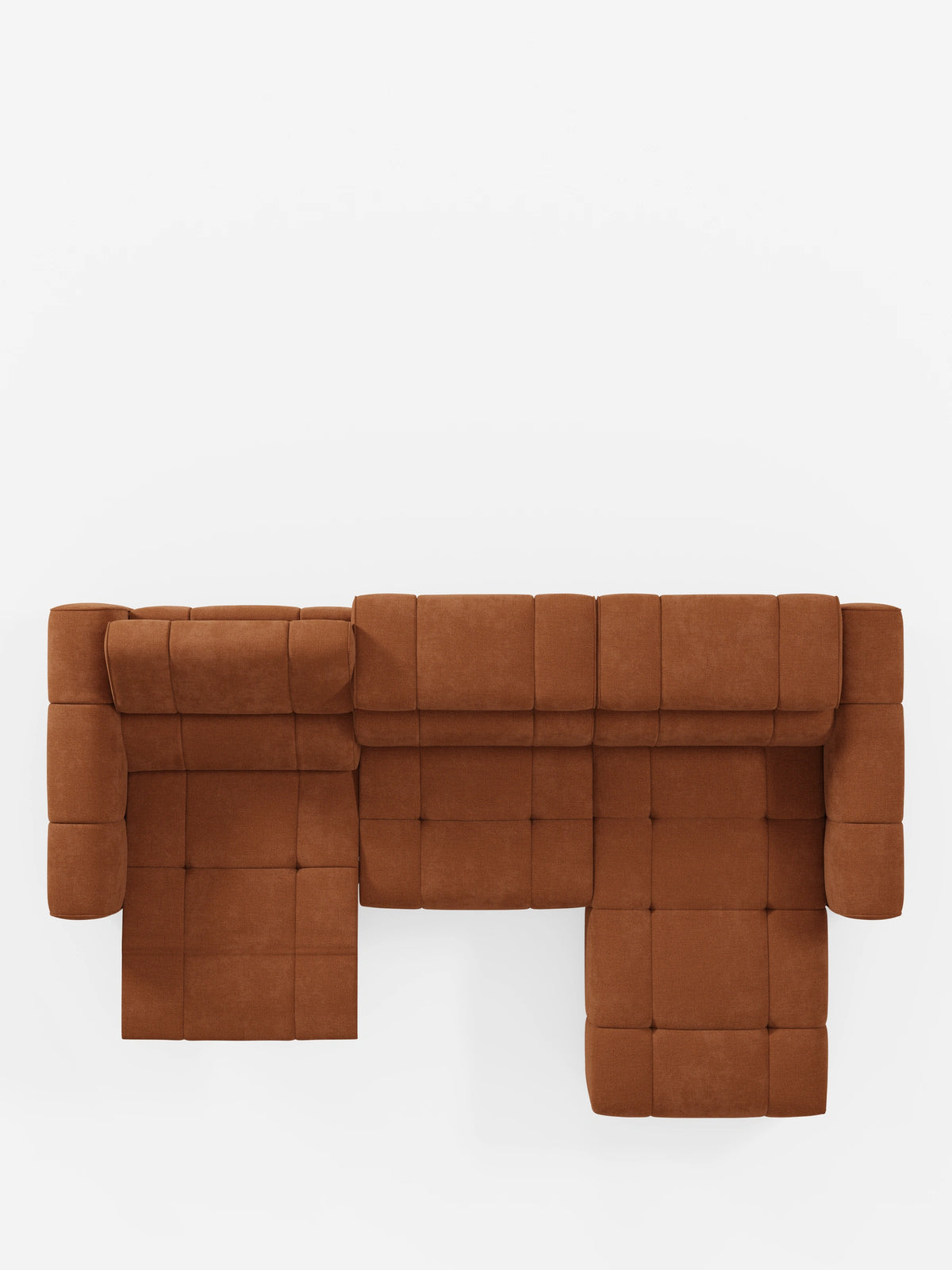 Vista dall'alto di un divano angolare modulare Giotto a 5 posti, 296 cm, color ruggine, con penisola e funzione relax elettrica opzionale, rivestito in tessuto antimacchia T23, caratterizzato da una chaise longue sul lato sinistro e da una penisola sul lato destro su sfondo bianco.