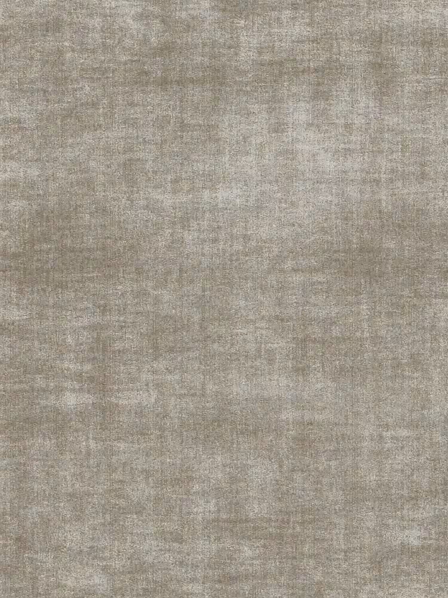 Caratterizzato da un'alta testiera capitonné con un raffinato effetto tessuto chenille nelle tonalità del beige e del grigio, il letto imbottito con vano contenitore AURO di Letti.store presenta una superficie strutturata che ricorda il lino intrecciato. Il suo motivo delicato, composto da morbide linee orizzontali e verticali irregolari, crea un effetto naturale e leggermente consumato, con un tocco organico, privo di oggetti o forme ben definiti. Il tessuto è certificato Oeko-Tex® a garanzia di qualità e