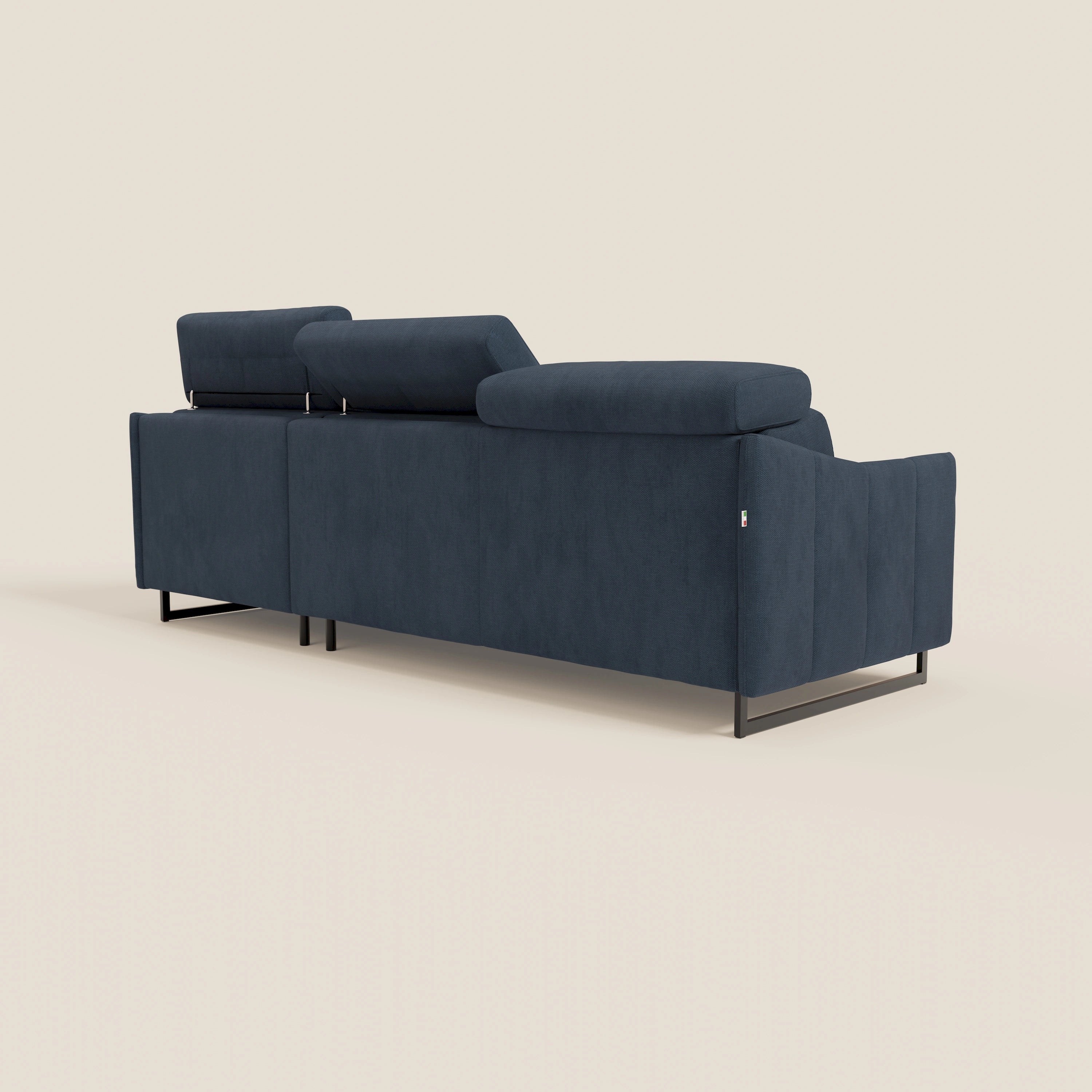 Loto Divano Letto Angolare con Penisola contenitore, Poggiatesta, Materasso Alto H18 in morbido tessuto impermeabile T14 - divani.store