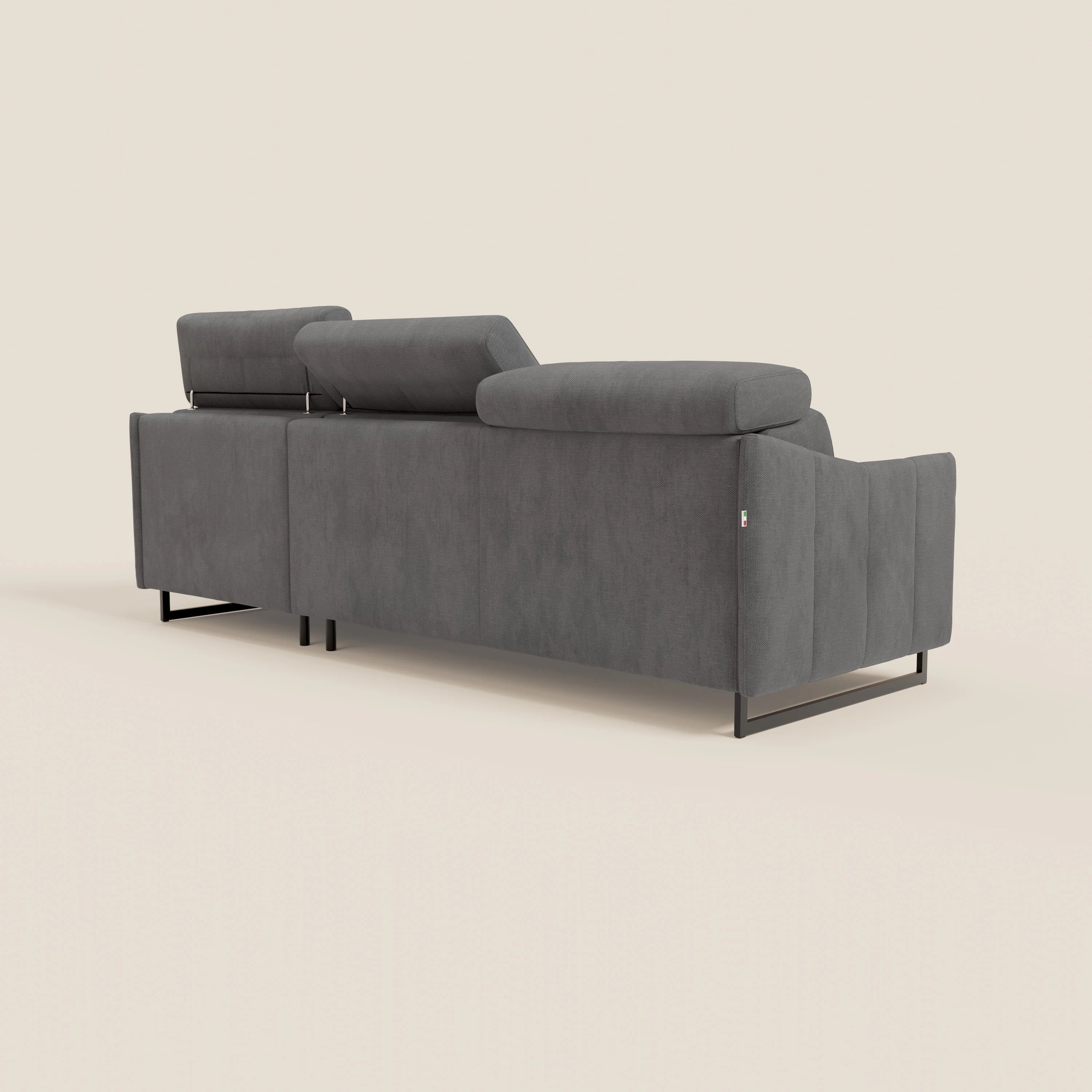 Loto Divano Letto Angolare con Penisola contenitore, Poggiatesta, Materasso Alto H18 in morbido tessuto impermeabile T14 - divani.store