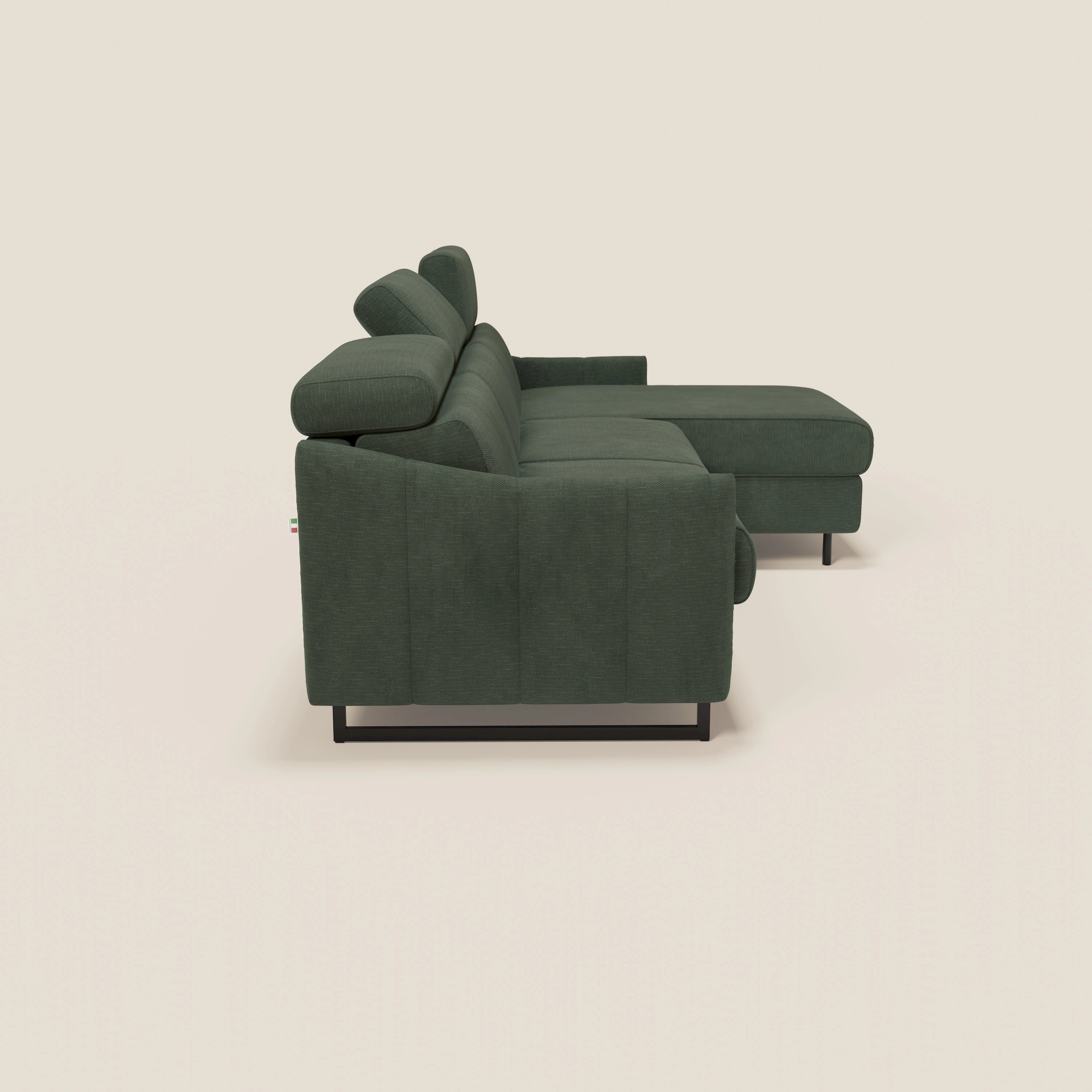 Loto Divano Letto Angolare con Penisola contenitore, Poggiatesta, Materasso Alto H18 in morbido tessuto impermeabile T14 - divani.store