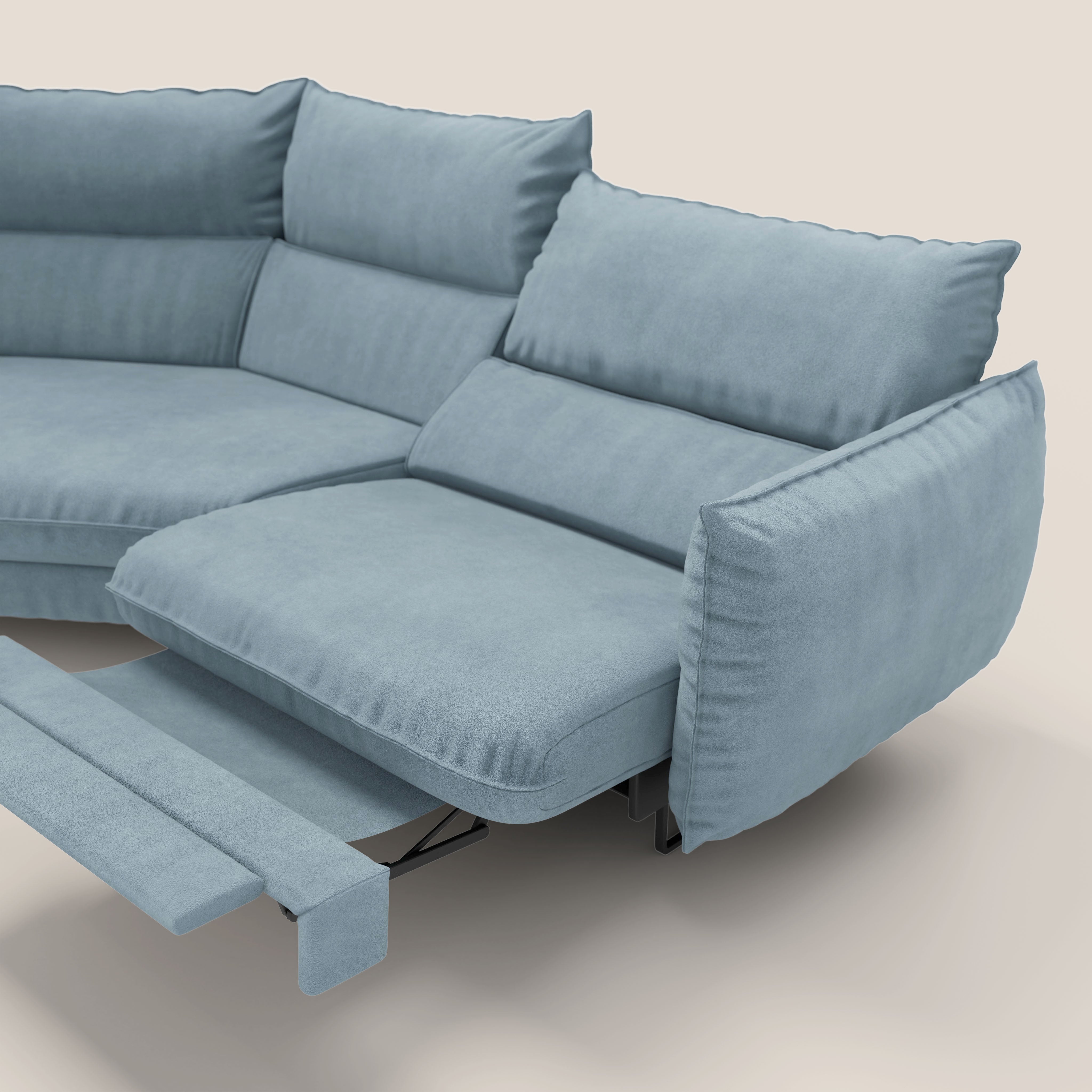 Monamour divano moderno angolare con opzione relax elettrico in microfibra smacchiabile impermeabile T11 carta da zucchero - divani.store