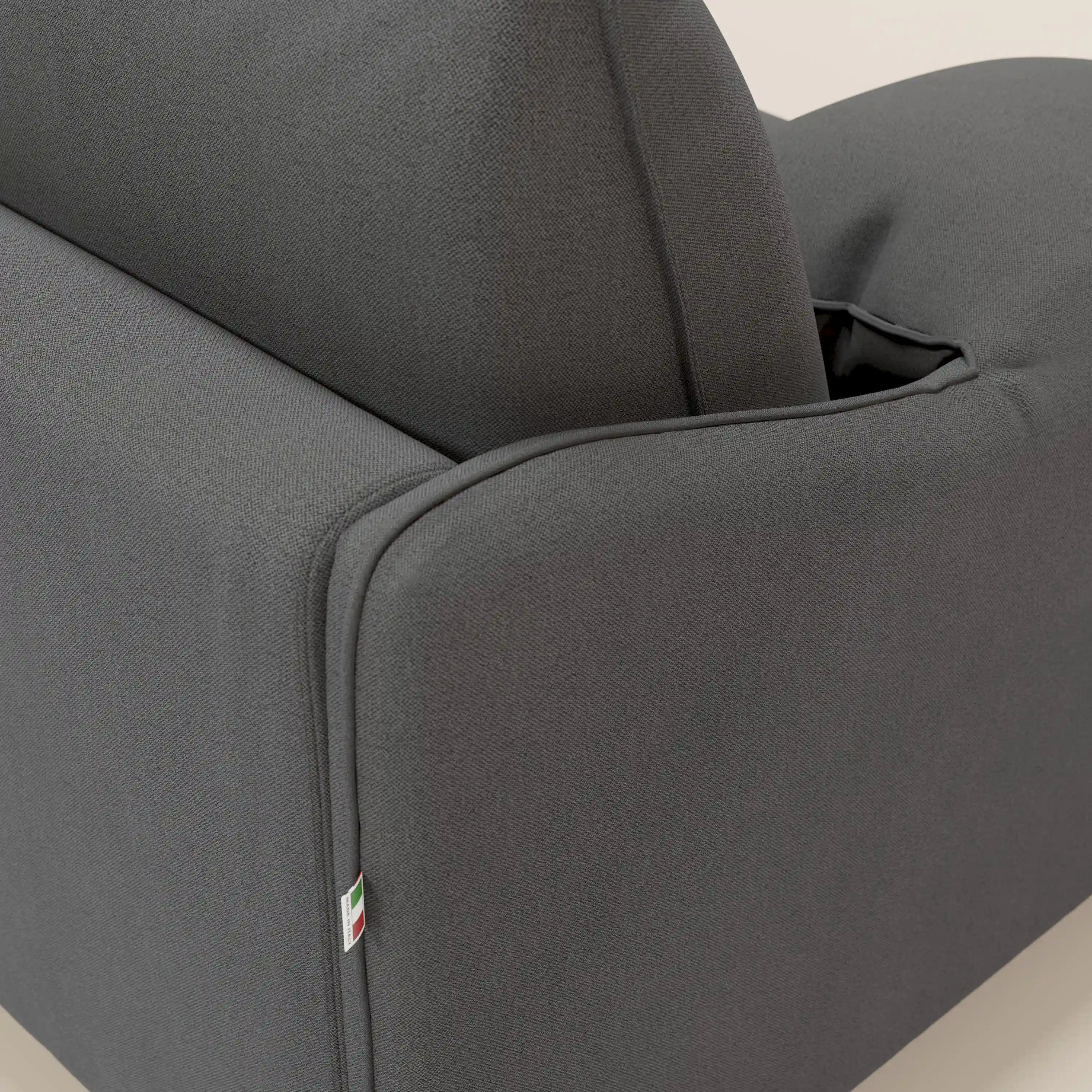 Primula divano letto angolare con materasso H18 cm - penisola contenitore in tessuto smacchiabile T05 - divani.store