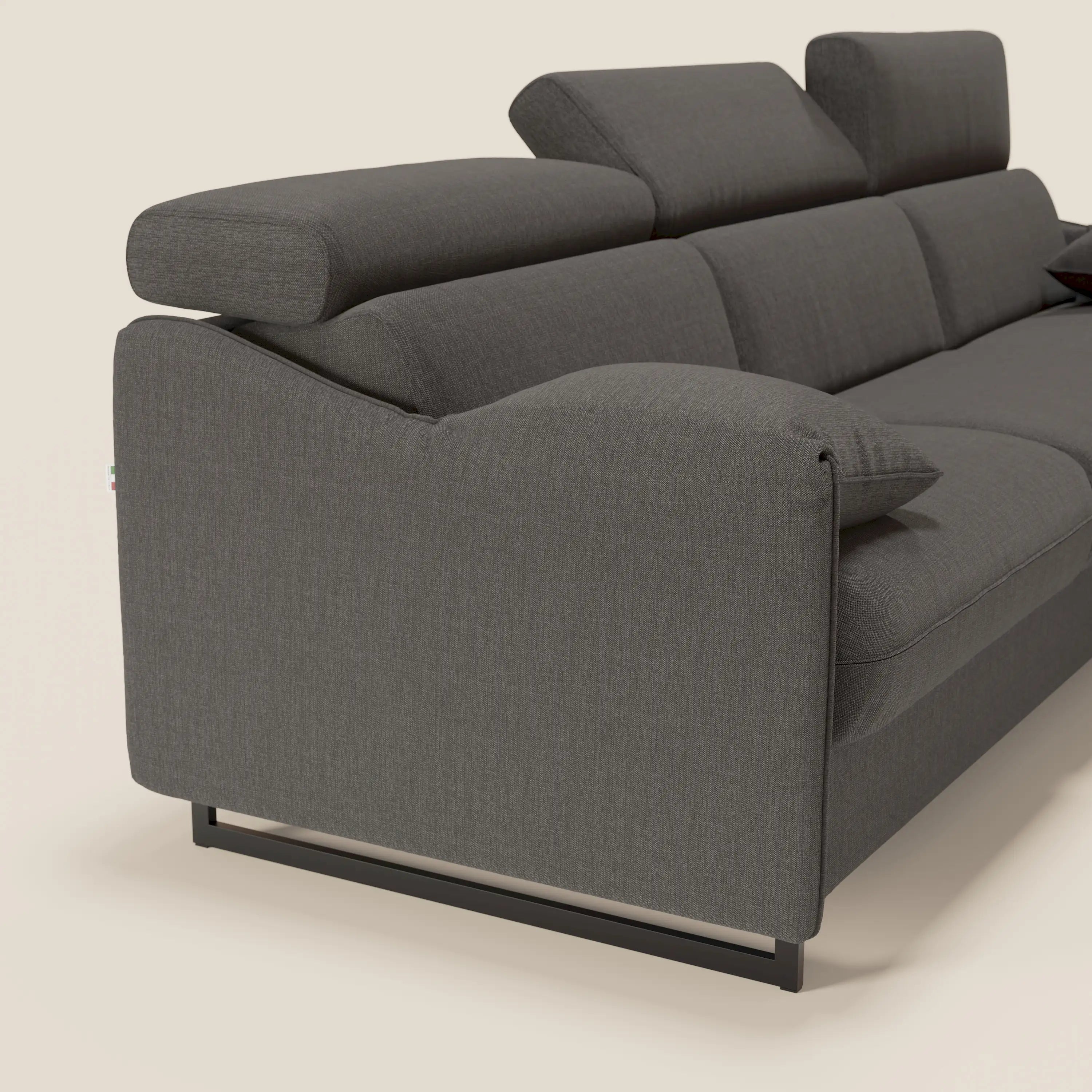 Violetta Divano Letto Angolare con Penisola contenitore, Poggiatesta e Materasso Alto H18 in tessuto impermeabile T13 - divani.store