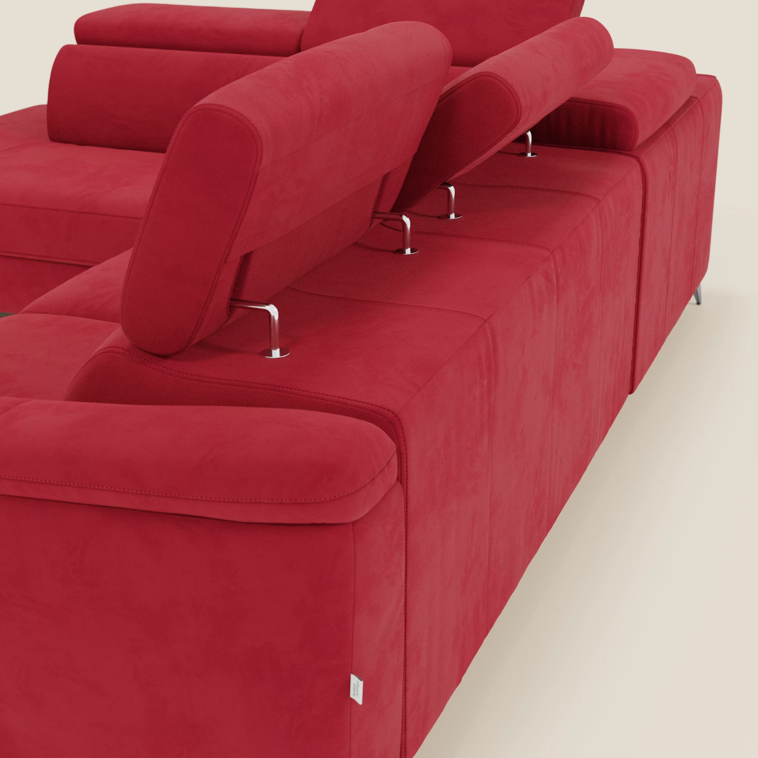 Arcos Divano angolare - piedini alti e poggiatesta reclinabili in microfibra impermeabile T11 rosso - divani.store