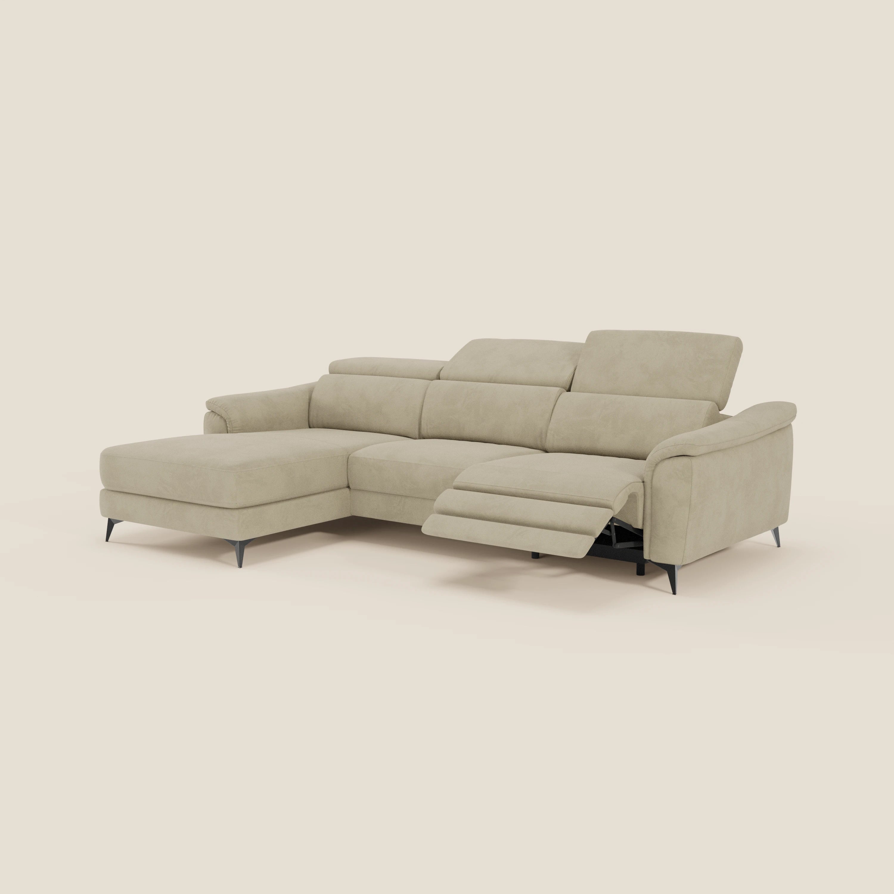 Arcos Sofa mit Halbinsel – hohe Füße und verstellbare Kopfstützen aus wasserfester Mikrofaser T11 beige