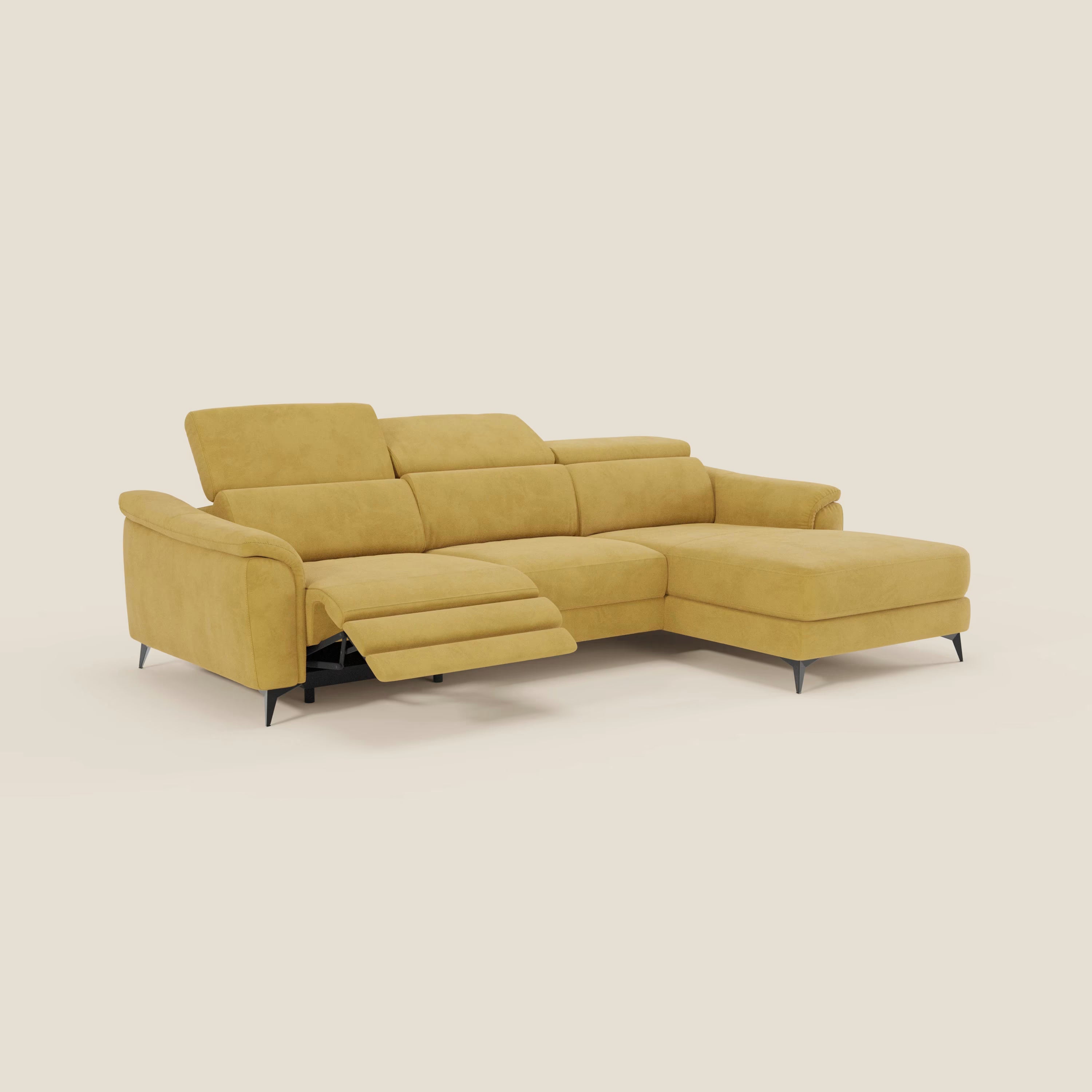 Arcos Sofa mit Halbinsel – hohe Füße und verstellbare Kopfstützen aus wasserfester Mikrofaser T11 gelb