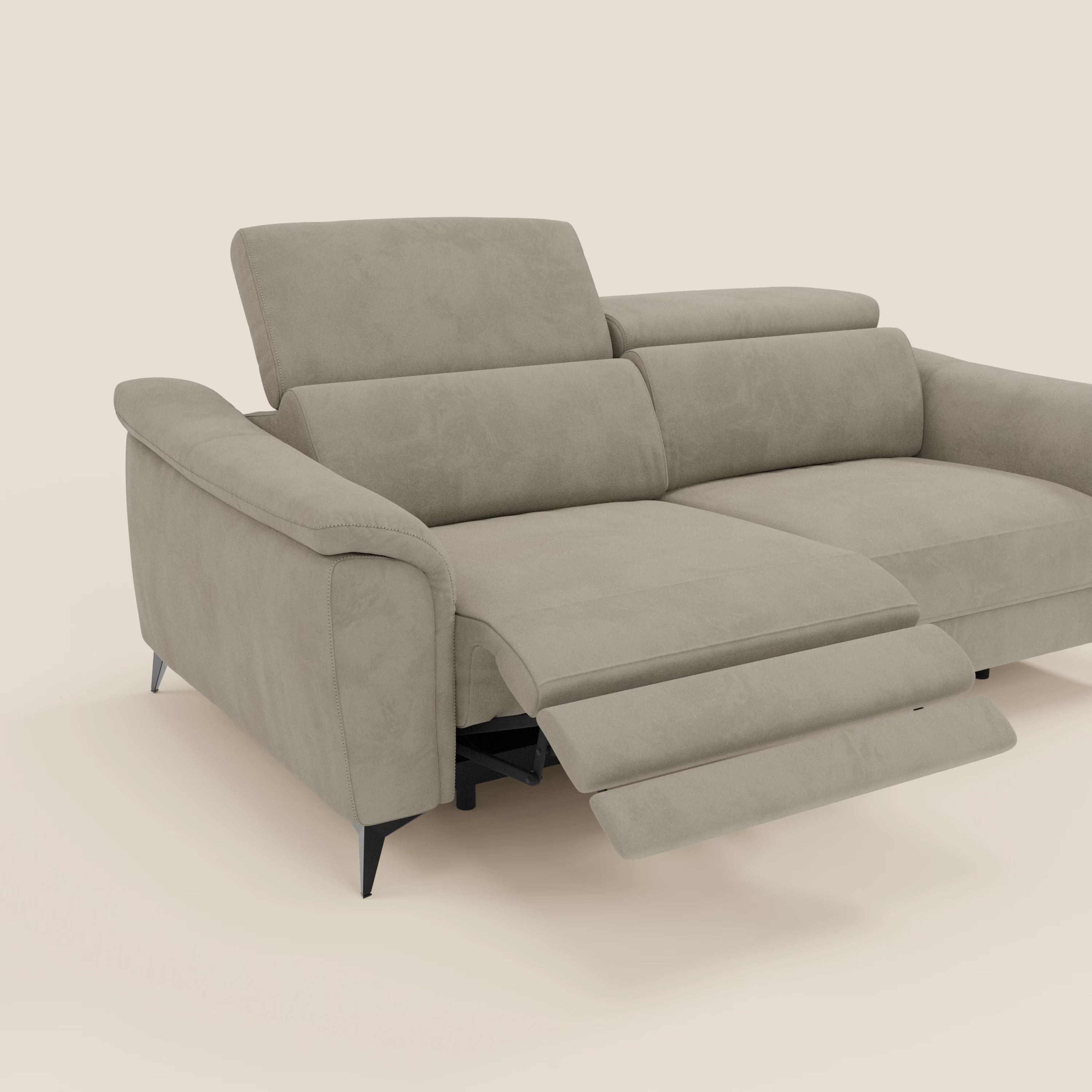 Arcos 3-Sitzer-Sofa – hohe Füße und verstellbare Kopfstützen aus wasserabweisender Mikrofaser T11 graubeige