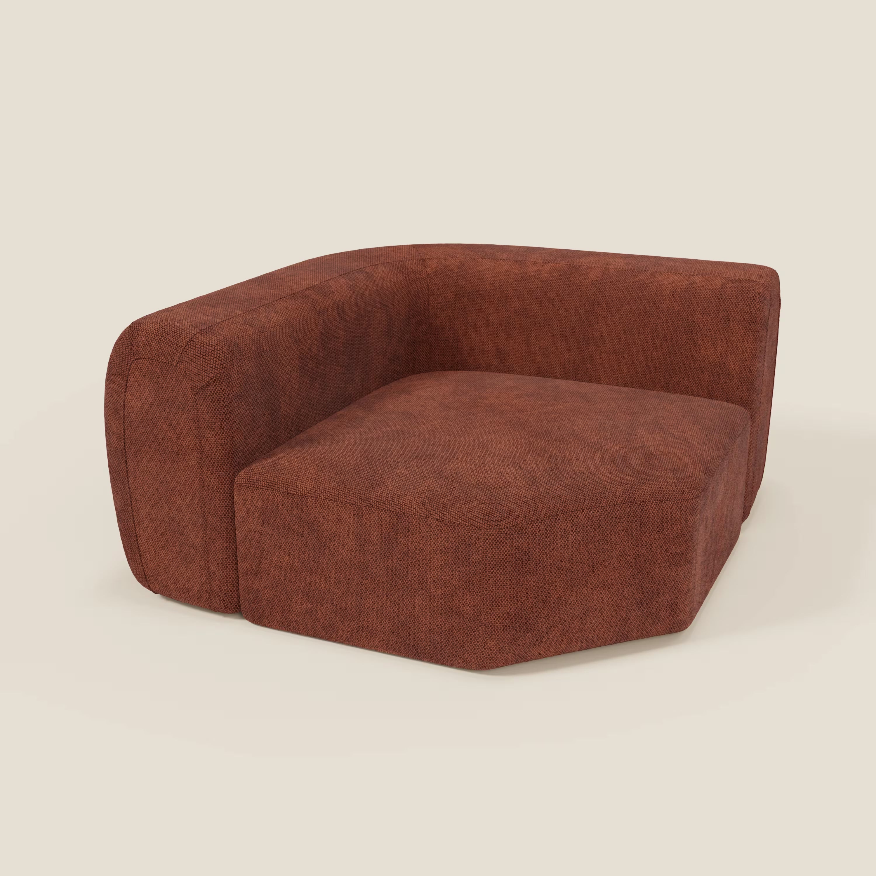 BonBon Modulo angolare - Divano modulare componibile GF edition ruggine di Divani.Store è una poltrona angolare moderna e modulare di colore marrone, con ampia seduta e schienale curvo, su sfondo bianco sporco per un comfort elegante.