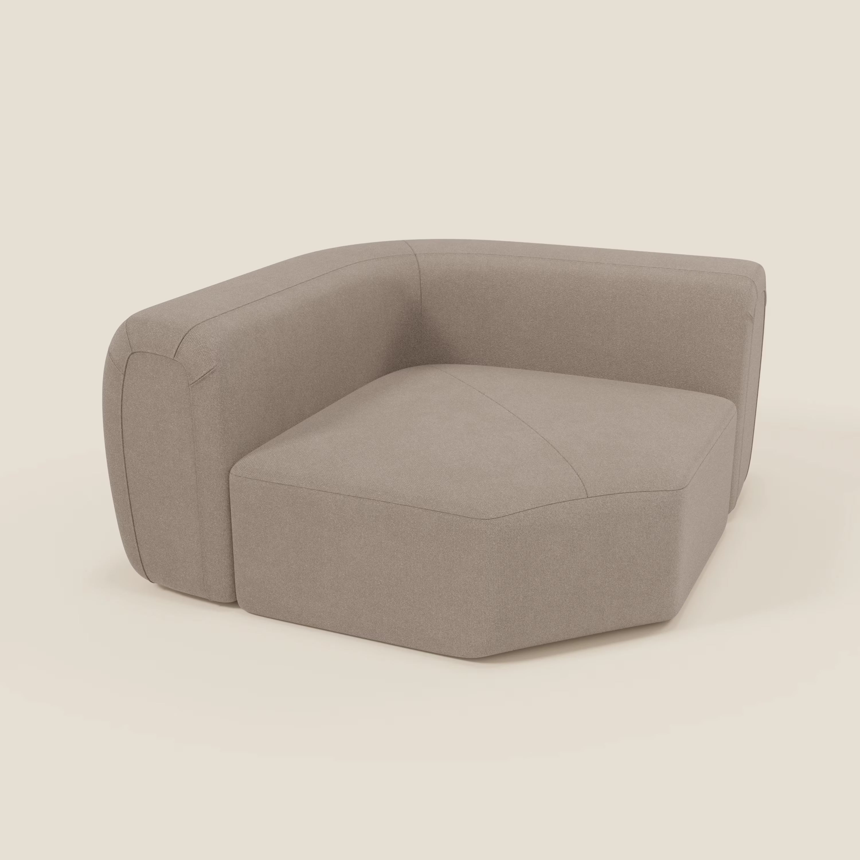 Bonbon Modulo angolare di Divani.Store è un moderno divano-seduta modulare senza braccioli in tessuto antimacchia T23 tortora, con cuscini boxy e schienale basso e avvolgente per un'accogliente seduta geometrica.