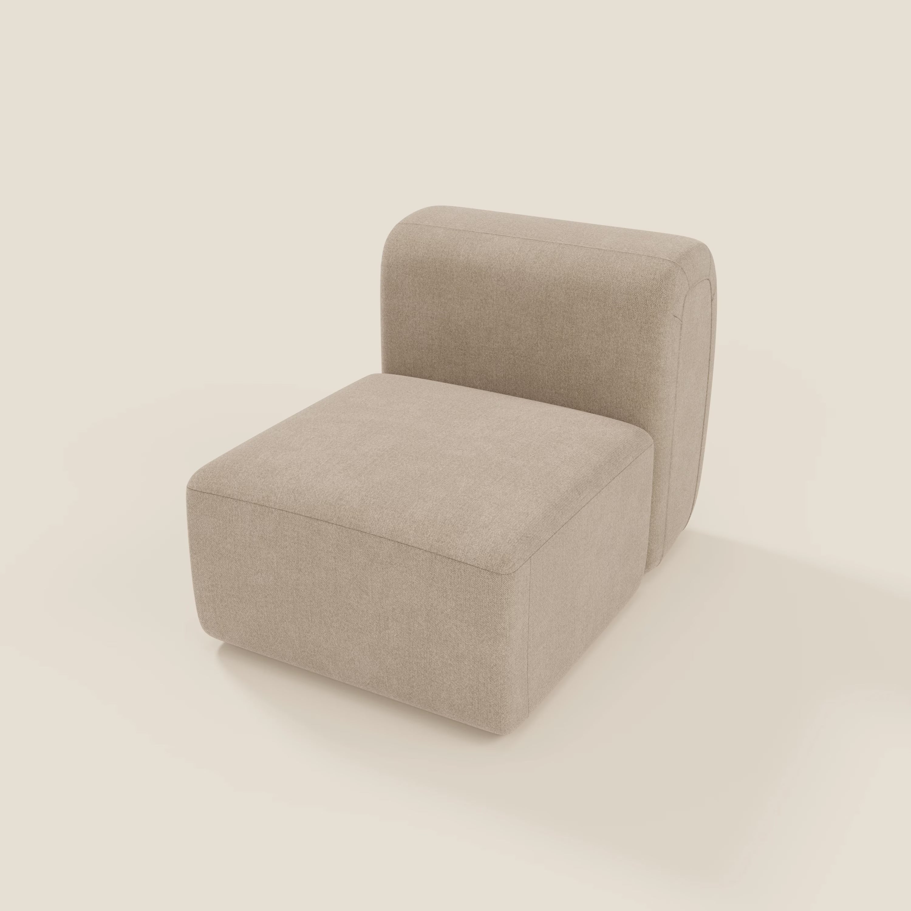 BonBon modulo centrale 70 cm di Divani.Store è una moderna sedia senza braccioli con seduta morbida e squadrata e schienale curvo. Rivestita in tessuto antimacchia T23 beige, si appoggia direttamente sul pavimento per un look pulito e minimalista.