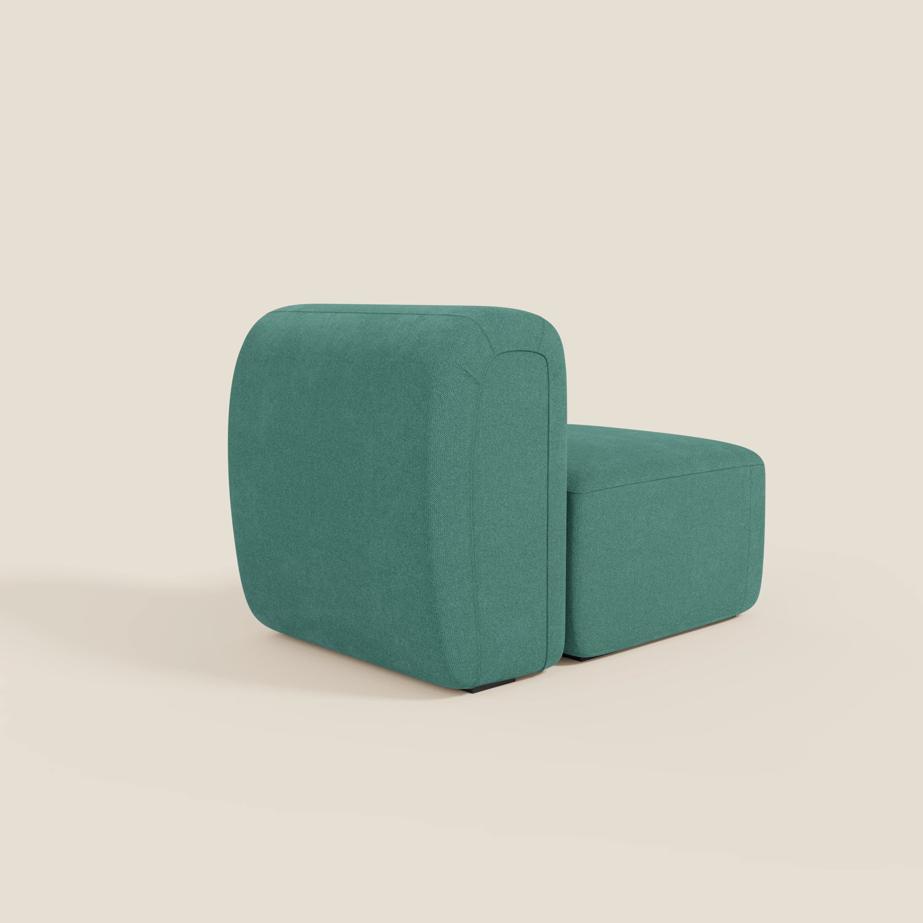 BonBon modulo centrale 70 cm di Divani.Store è una poltrona moderna e minimalista senza braccioli in tessuto T23 verde acqua, facile da pulire, dalla forma squadrata con bordi arrotondati che risalta su uno sfondo beige chiaro.