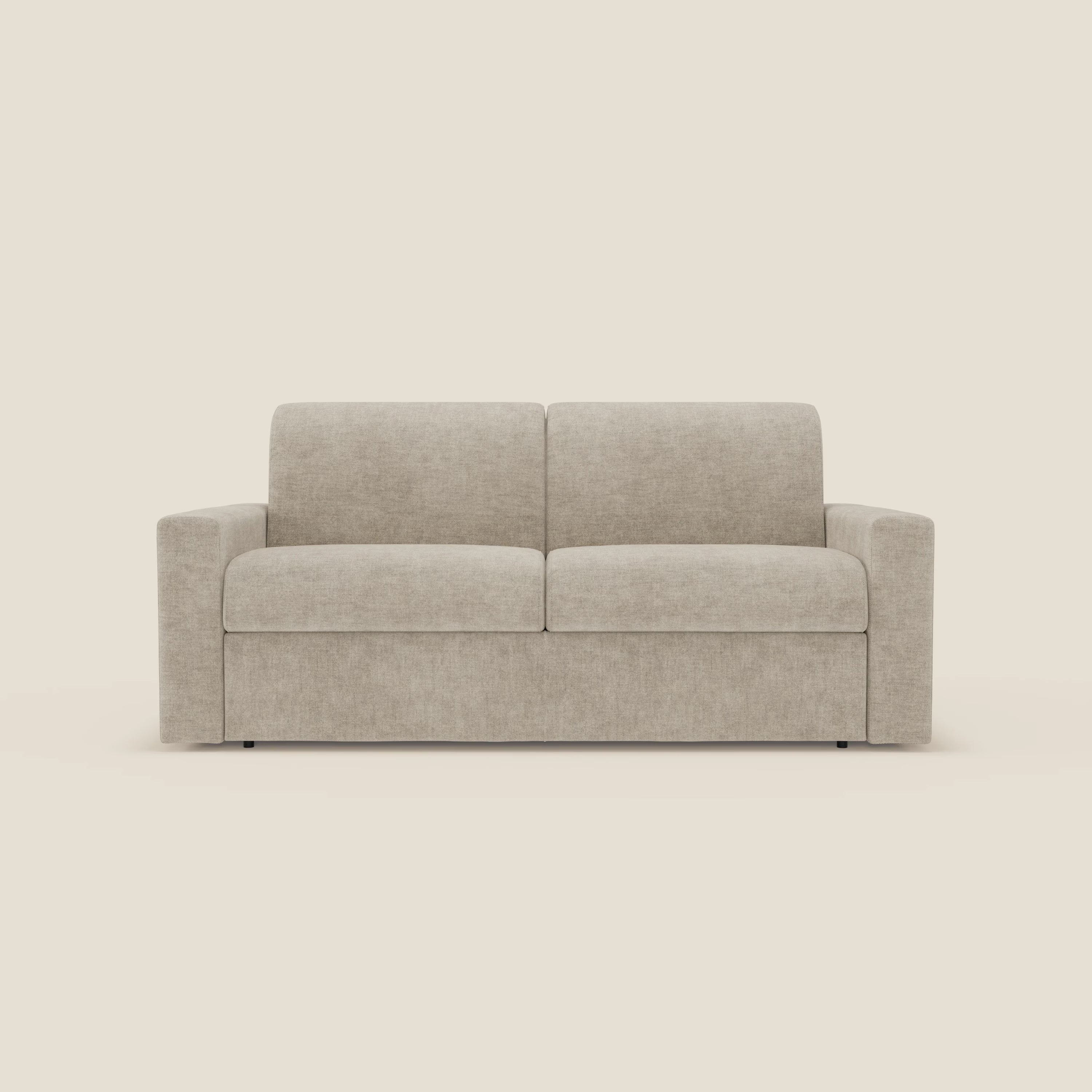 Diomede Divano letto matrimoniale di Divani.Store è caratterizzato da un design moderno e minimalista in velluto panna T35 sfoderabile e facile da pulire: due cuscini per la seduta e lo schienale e ampi braccioli uniscono comfort e stile per ogni spazio.