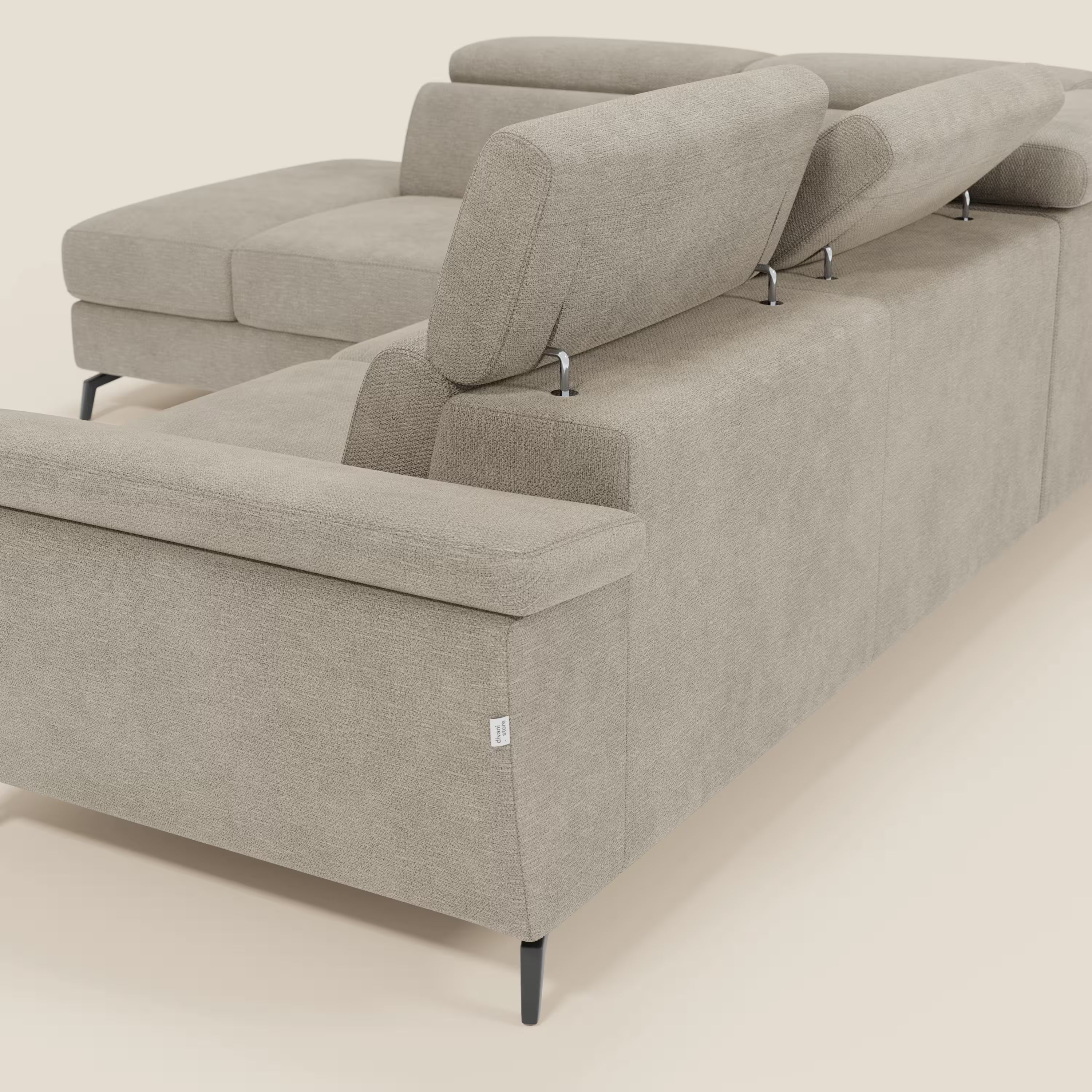 Estro Ecksofa mit Ausziehfunktion – verstellbare Kopfstützen aus wasserfestem Stoff T14 beige