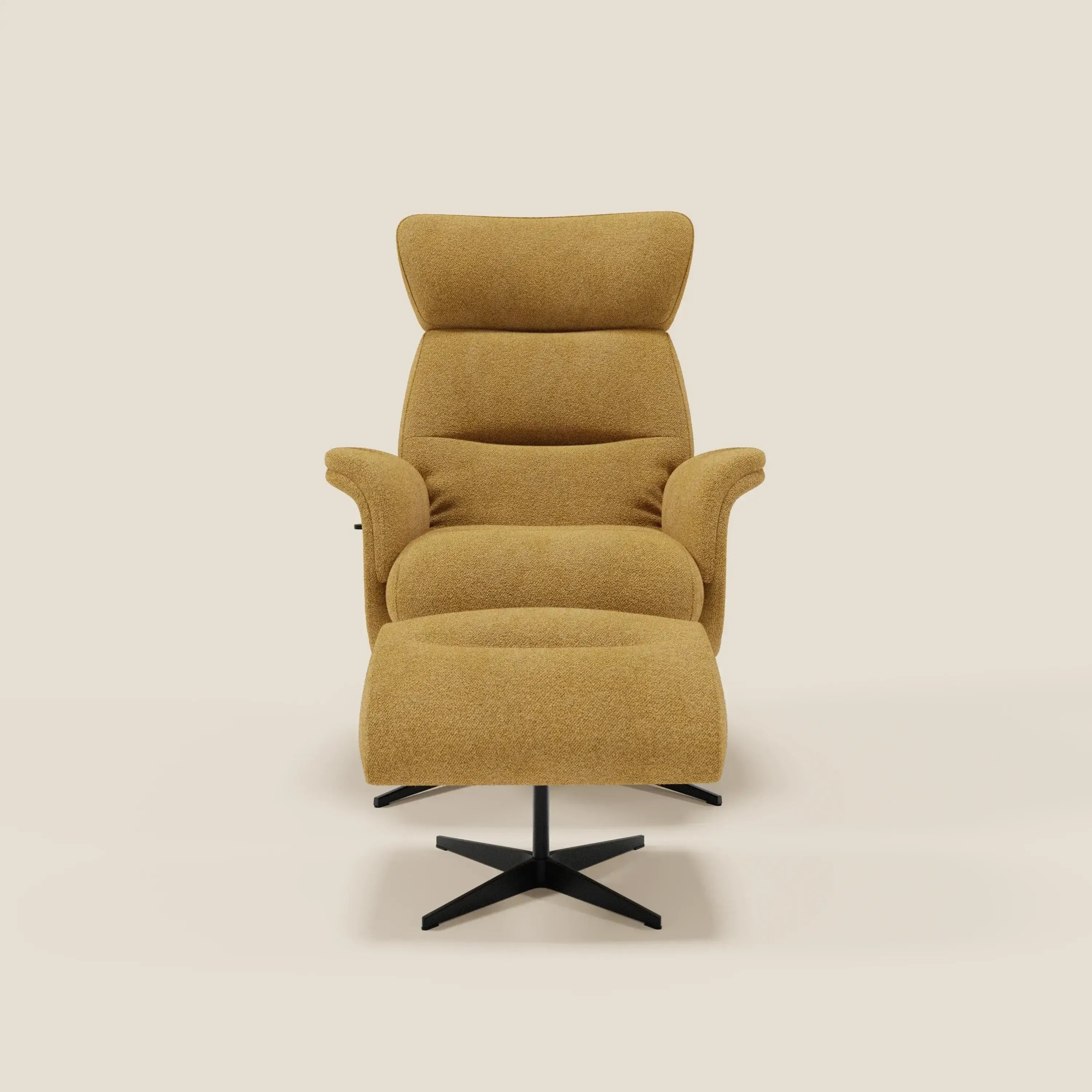 La poltrona relax reclinabile Lunor di Divani.Store, in tessuto bouclé impermeabile giallo T07, è caratterizzata da schienale alto, braccioli imbottiti, poggiapiedi coordinati e basi girevoli in metallo nero, su sfondo bianco sporco.