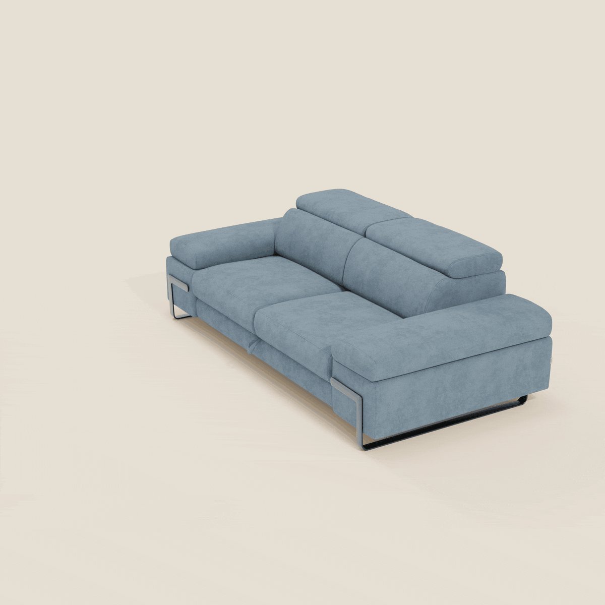 Lo Zayana Divano 3 posti di Divani.Store, in tessuto impermeabile T02 carta da zucchero, offre braccioli e poggiatesta regolabili, elemento estraibile e stile contemporaneo su uno sfondo crema.