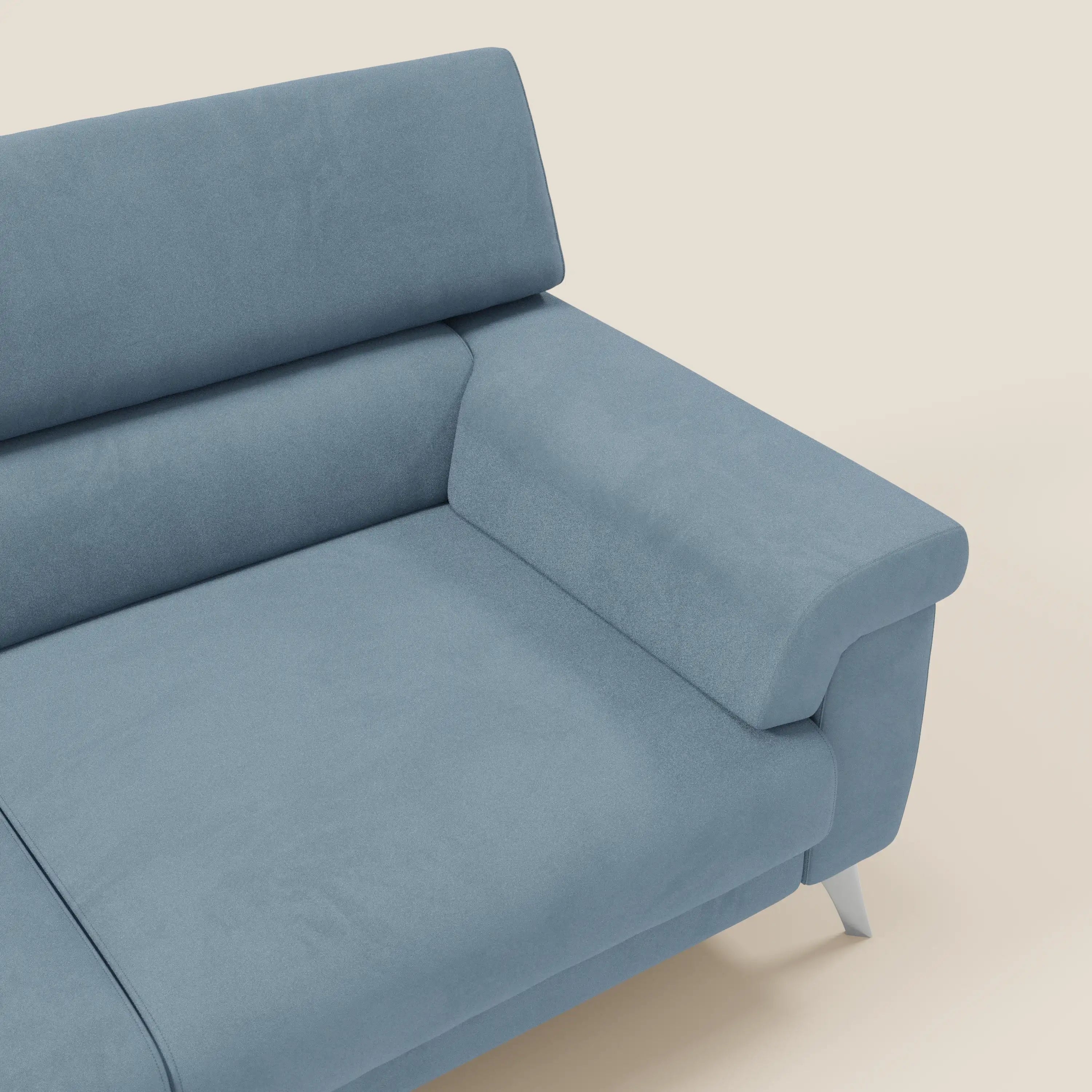 Raffaello Sofa mit ausziehbaren Sitzen und verstellbaren Kopfstützen aus abwaschbarer Mikrofaser T11 in baby blau