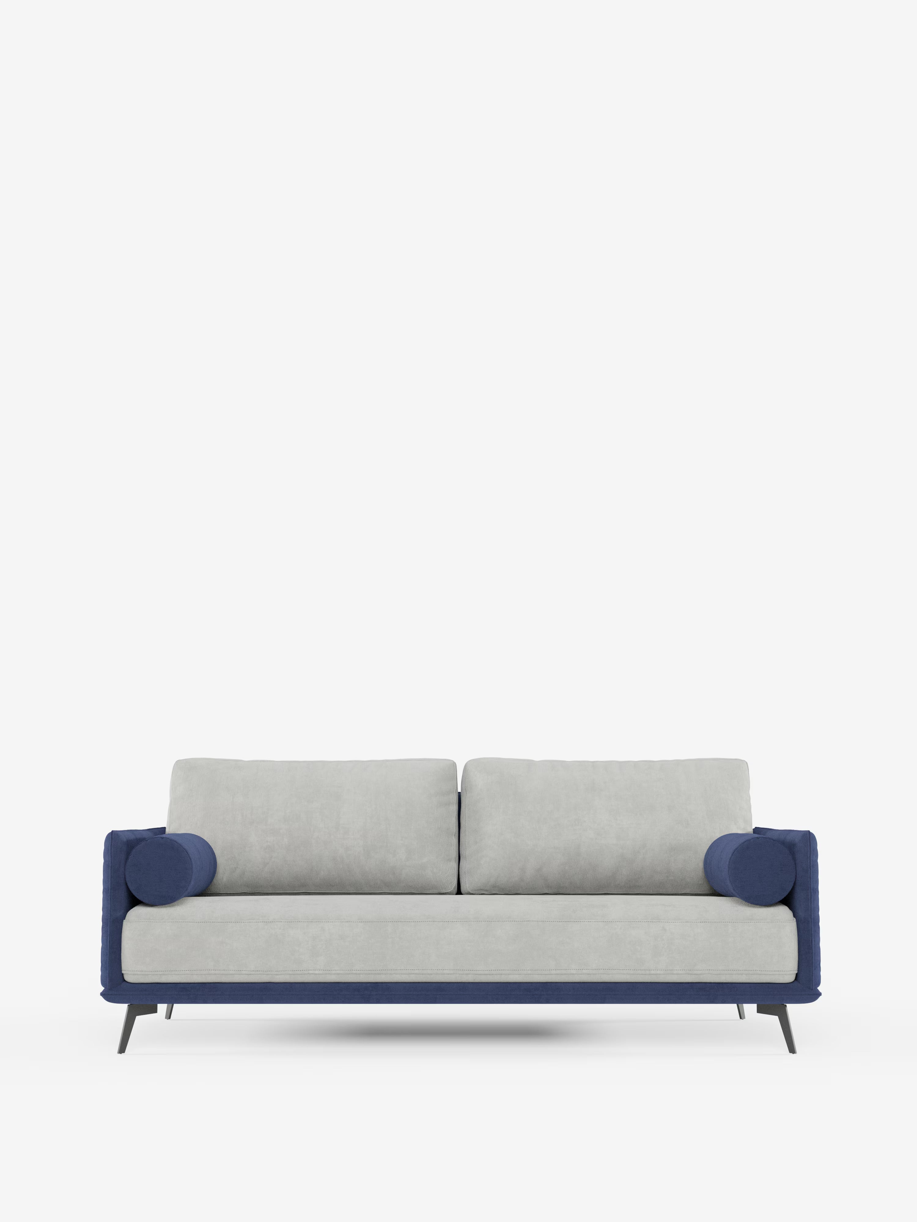 La linea Basalto Divano lineare a 2 o 3 posti bicolore di Divani.Store presenta un design moderno con un'esclusiva seduta singola in grigio chiaro, completata da cuscini coordinati dello stesso colore. La struttura e i braccioli in blu navy, dallo stile contemporaneo, sono abbinati a due cuscini cilindrici coordinati. Il rivestimento in tessuto smacchiabile T31 è sostenuto da sottili gambe angolate in metallo nero, e l’intero divano è messo in risalto da uno sfondo bianco a tinta unita.