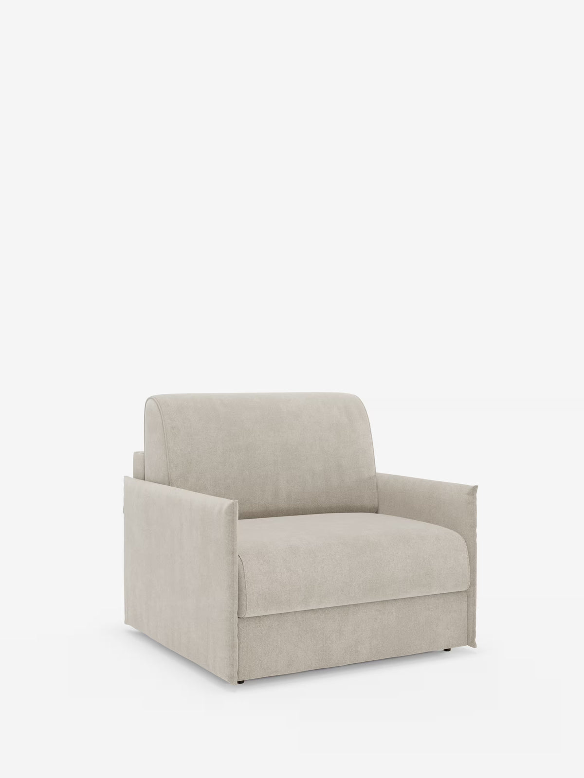 Una moderna poltrona letto compatta Evans, color beige chiaro, con materasso, firmata Divani.Store, caratterizzata da un’ampia seduta imbottita, uno schienale spesso e braccioli dritti. Questa poltrona sfoderabile in tessuto smacchiabile T23 vanta un design minimalista e poggia su gambe corte e quasi invisibili, offrendo un’elegante soluzione salvaspazio. Lo sfondo è bianco a tinta unita.