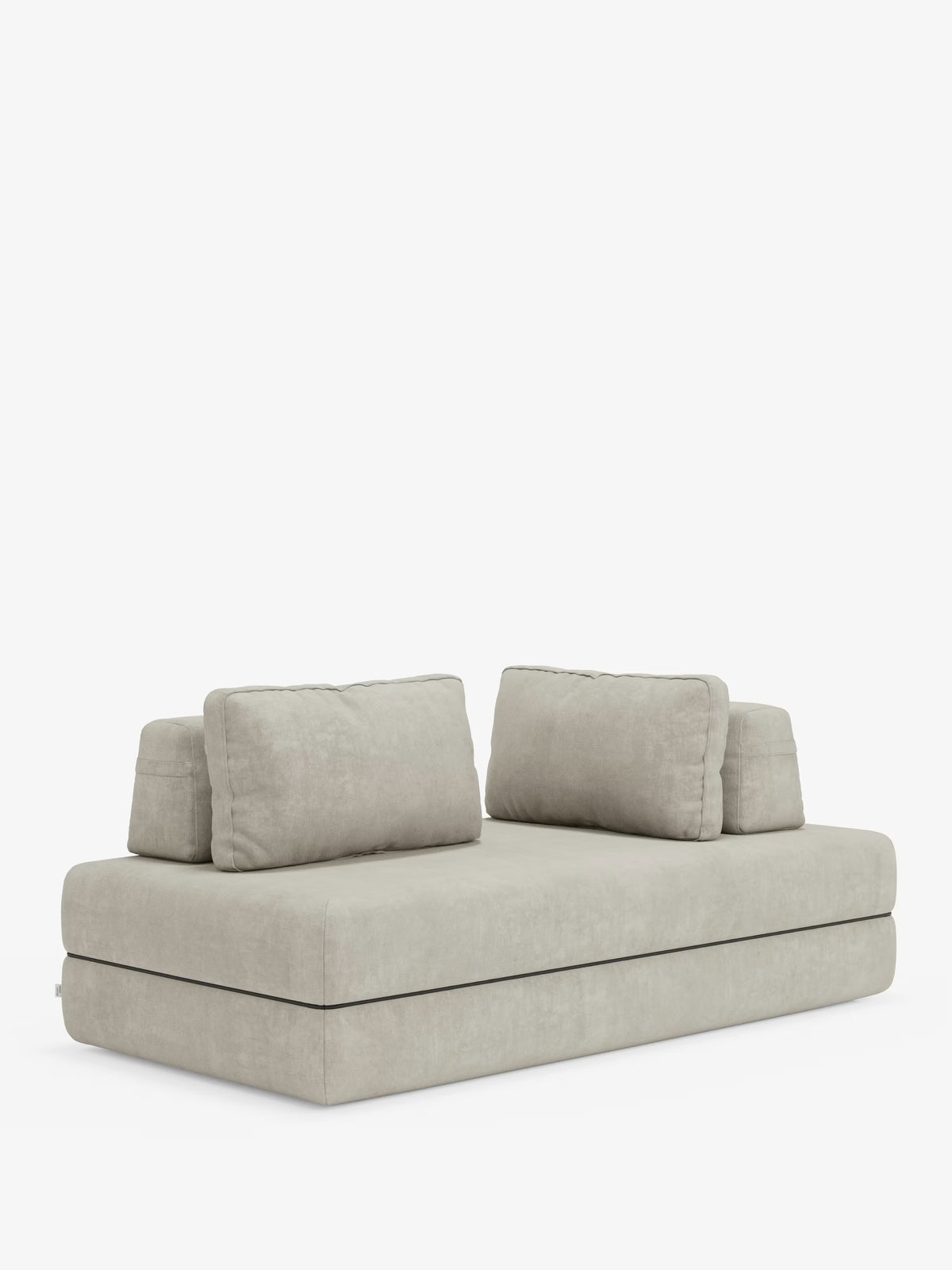 Il divano letto matrimoniale Rift di Divani.Store, in stile contemporaneo, disponibile nelle versioni a 2 o 3 posti, presenta un design rettangolare in beige chiaro con schienali regolabili, rivestimento in tessuto T31 morbido e resistente alle macchie, imbottitura spessa con quattro grandi cuscini dello schienale abbinati e una base senza giunture. Il divano è dotato di un materasso in memory foam alto 24 cm ed è fotografato su uno sfondo bianco a tinta unita.