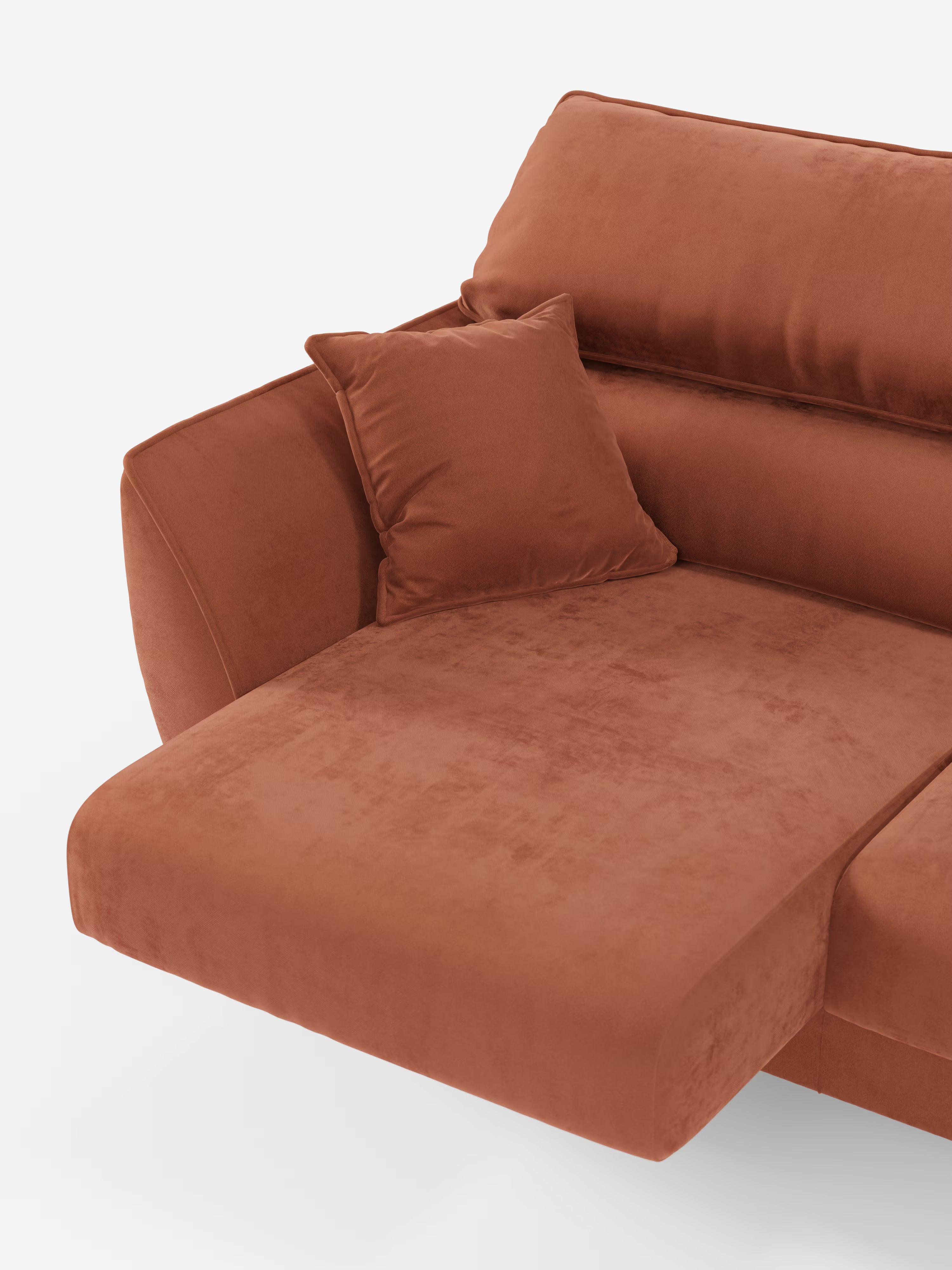 Vi presentiamo il divano Michelangelo a 2 e 3 posti di Divani.Store, un divano componibile in velluto color ruggine con sedute allungabili e poggiatesta regolabili, rivestito in morbido e liscio tessuto T30 resistente alle macchie. Caratterizzato da un morbido cuscino coordinato e da sottili dettagli testurizzati, questo divano moderno risalta su uno sfondo bianco a tinta unita, rendendolo il connubio perfetto tra comfort e stile contemporaneo per il vostro salotto.