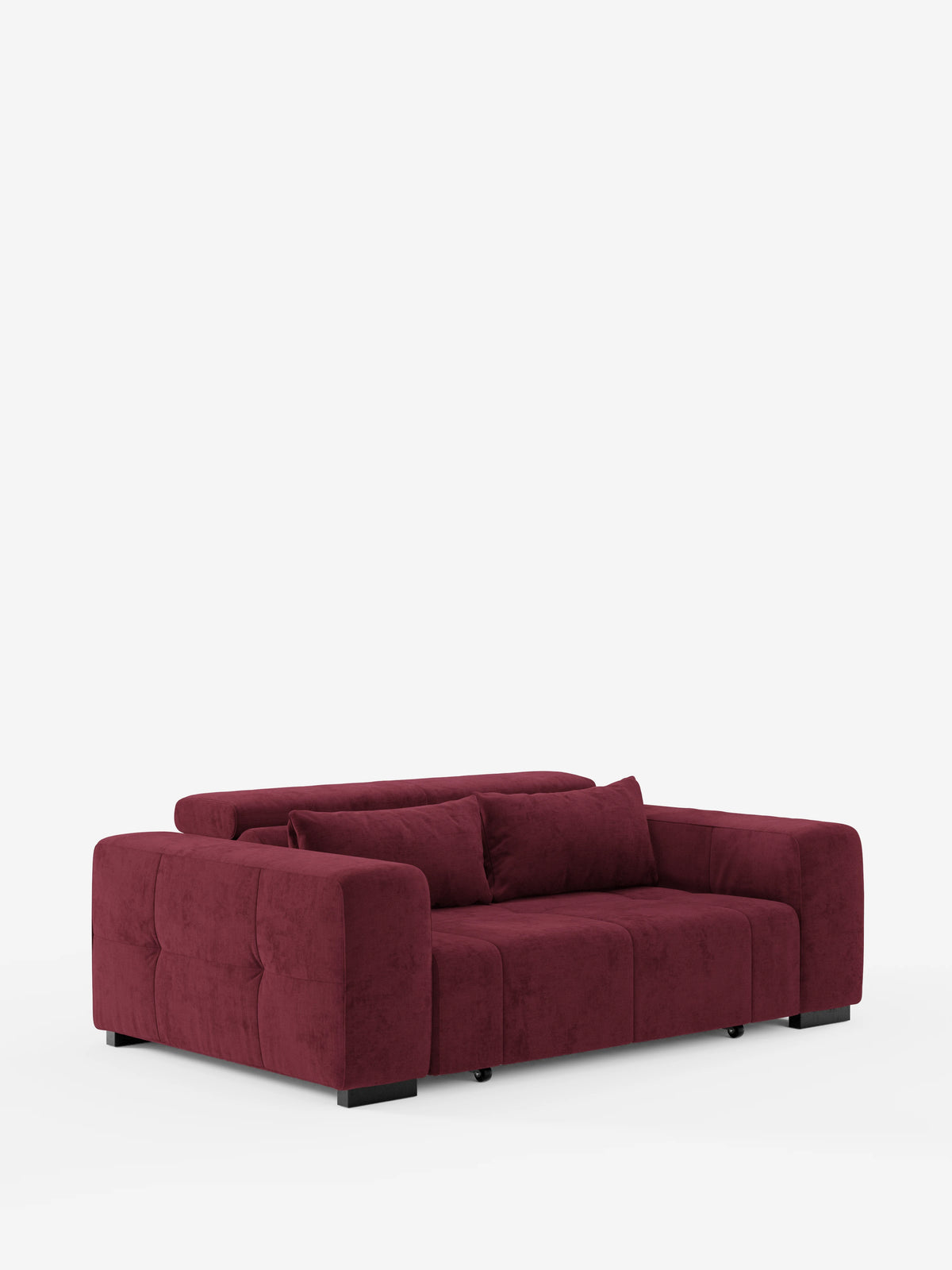 Un elegante e moderno divano Monarch con relax elettrico per l’allungamento delle sedute e poggiatesta reclinabile di Divani.Store spicca su uno sfondo bianco a tinta unita. Rivestito con il morbido tessuto T31, resistente alle macchie, in un intenso bordeaux, questo divano contemporaneo presenta cuscini soffici, ampi braccioli squadrati, un profilo basso e piedini neri massicci che gli conferiscono un aspetto sofisticato.