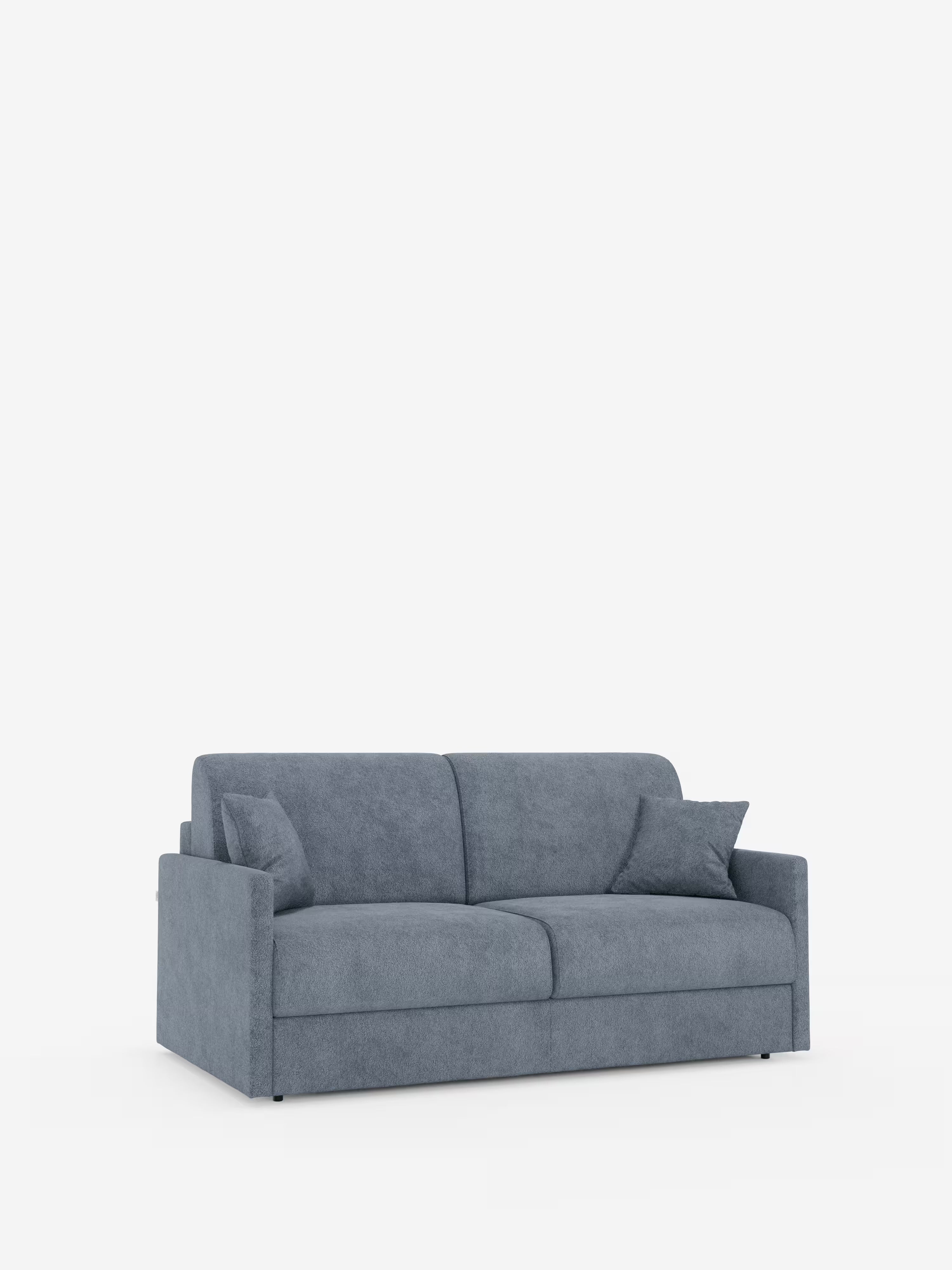 Vi presentiamo il divano letto Tommy a 2 e 3 posti matrimoniale di Divani.Store: un moderno divano letto compatto in grigio-blu, realizzato in tessuto T33 smacchiabile effetto cotone. Dotato di due cuscini di seduta, braccioli bassi e due cuscini quadrati coordinati, questo divano sfoderabile al 100% è progettato in stile minimal contemporaneo e fotografato su uno sfondo bianco a tinta unita.
