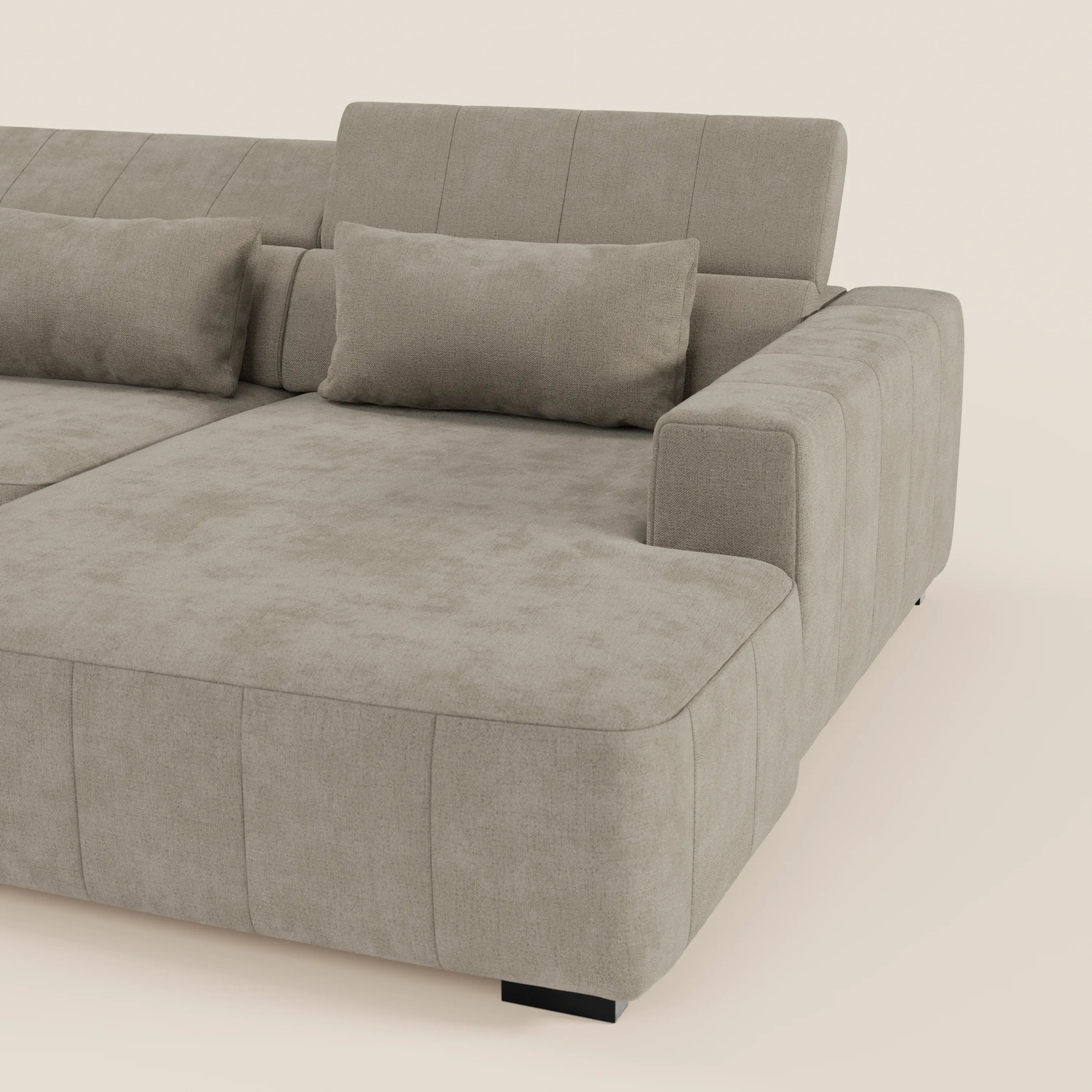 Doric Divano angolare con penisola e sedute allungabili con relax elettrico - poggiatesta reclinabili in tessuto smacchiabile T23