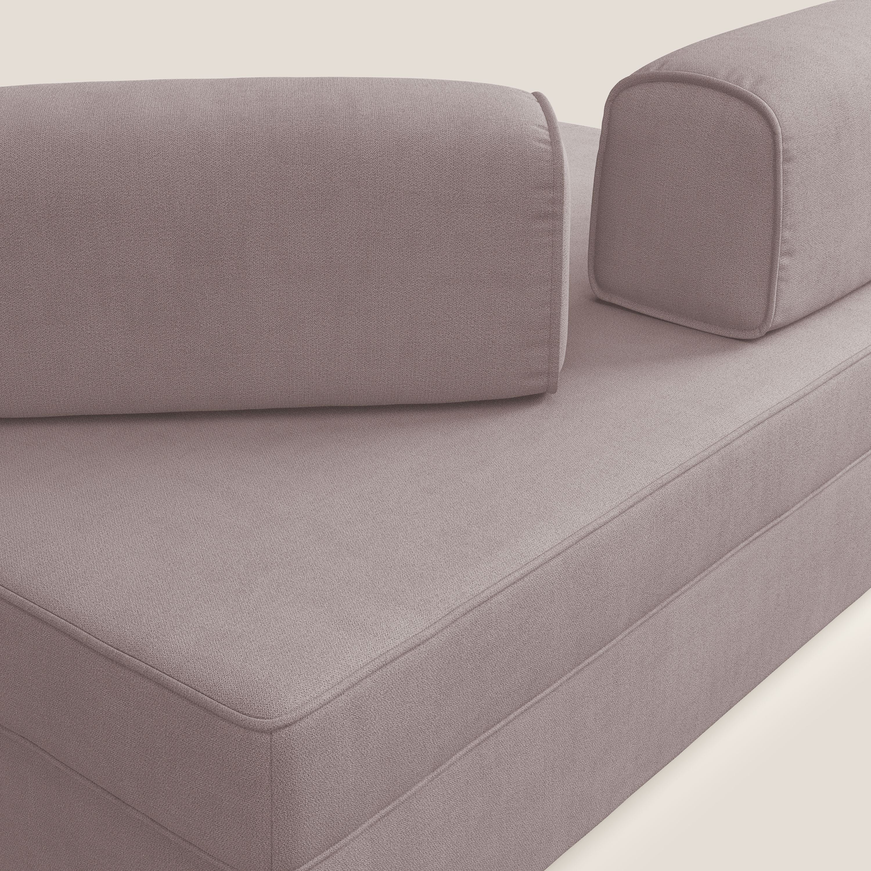 Liberty divano con pouf estraibile e schienali movibili in tessuto morbido impermeabile T02 rosa - divani.store