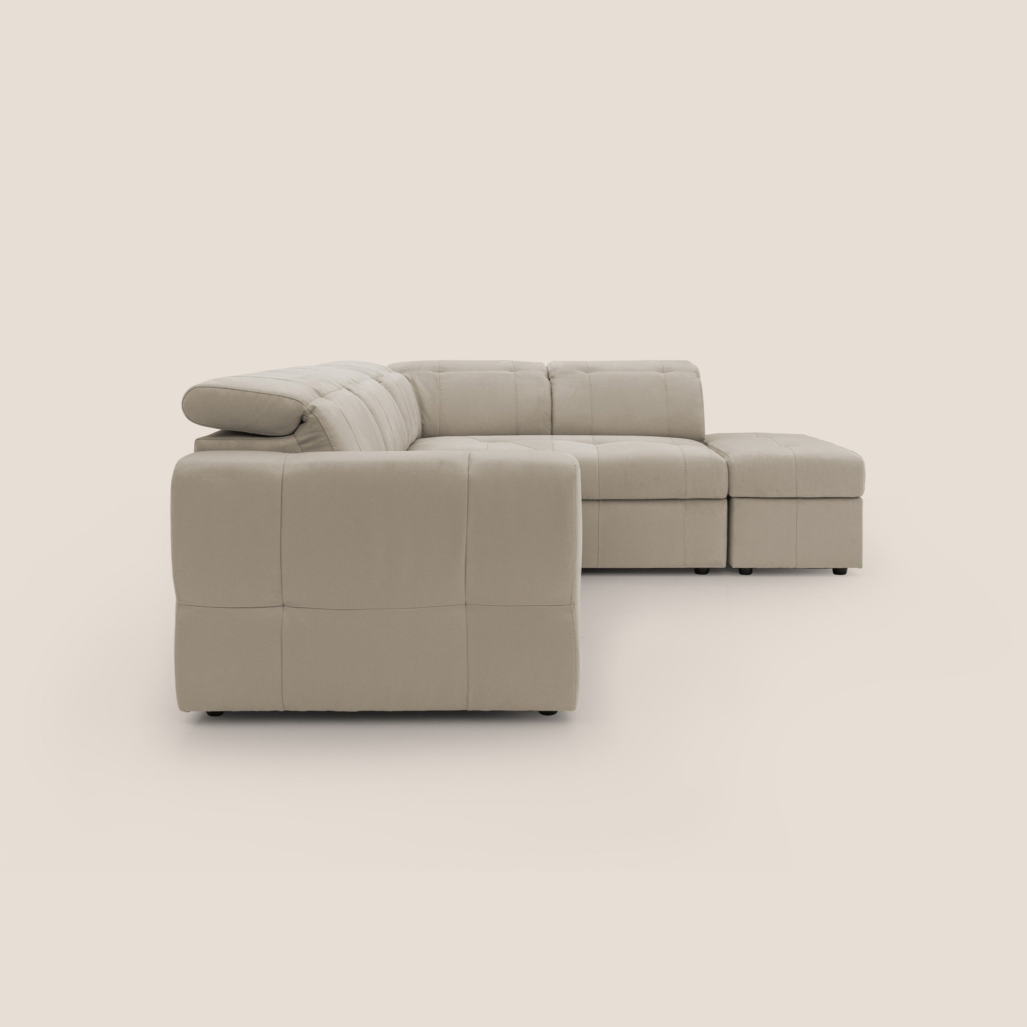 Kronos Ecksofa mit ausziehbarer Ottomane und mobilem Hocker mit Staufach aus wasserfester Mikrofaser T11