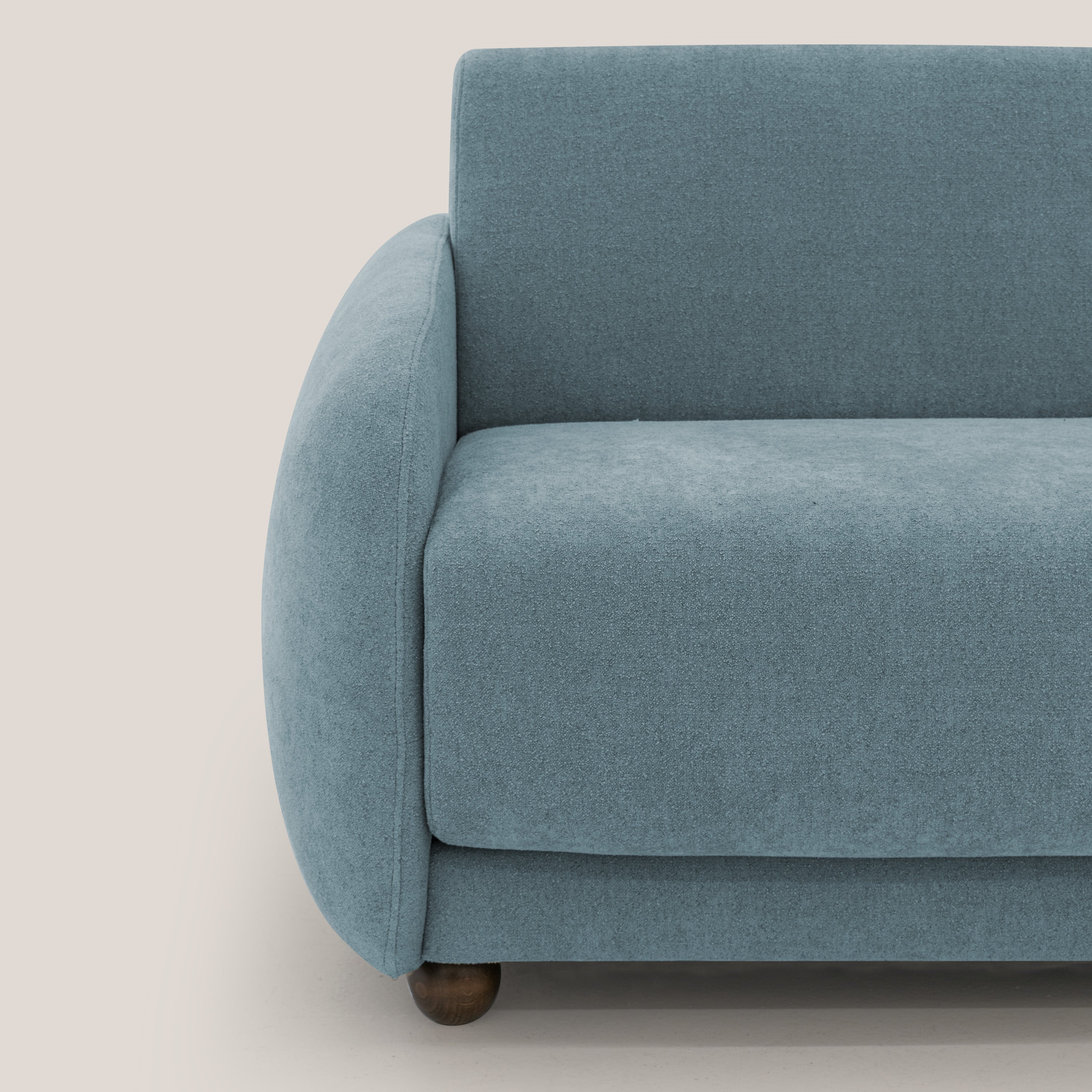 Giglio divano letto scandinavo japandi con materasso H18 cm in tessuto Bouclé impermeabile T07 carta da zucchero - divani.store