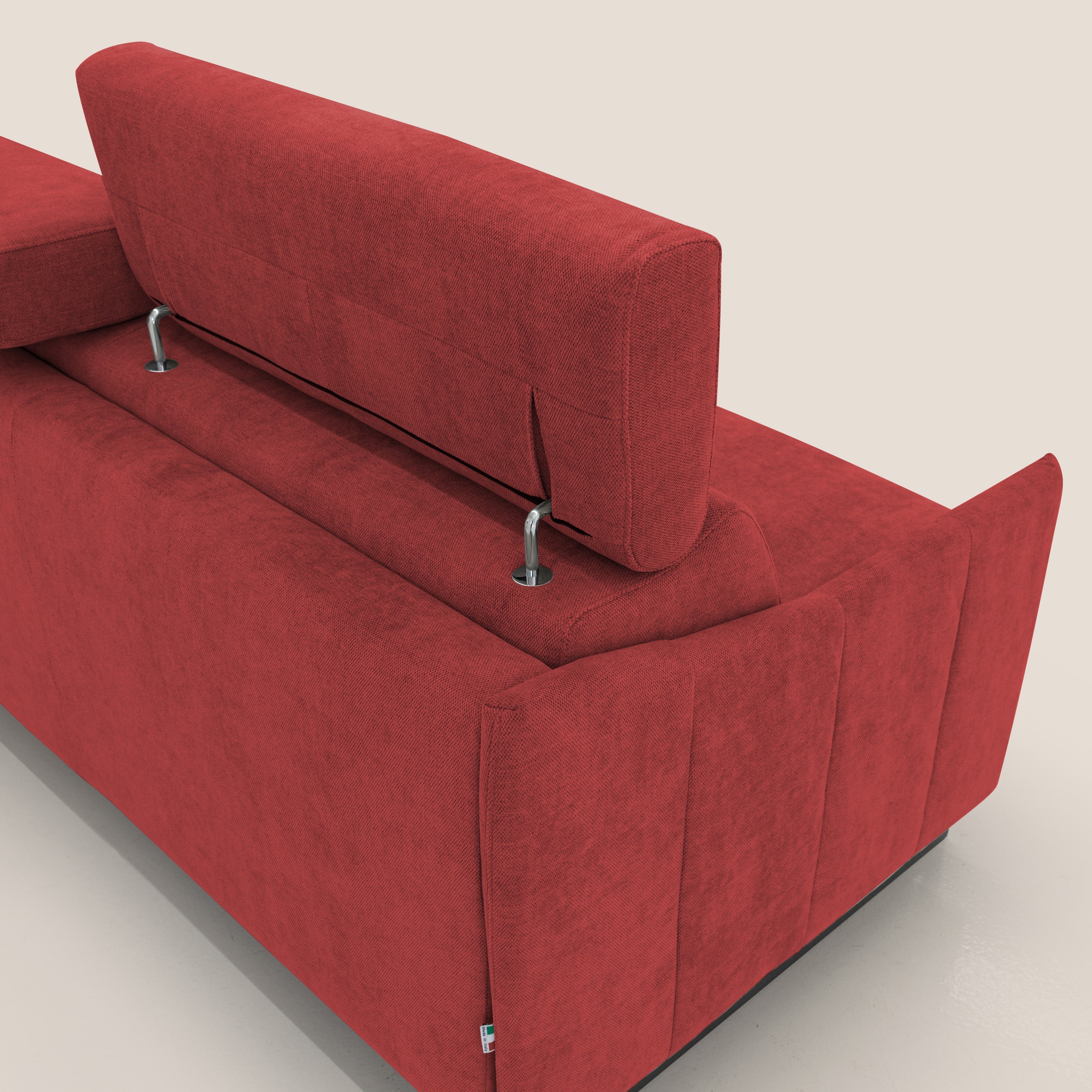 Loto divano letto salvaspazio materasso H18 cm con piedi alti in morbido tessuto impermeabile T14 rosso - divani.store