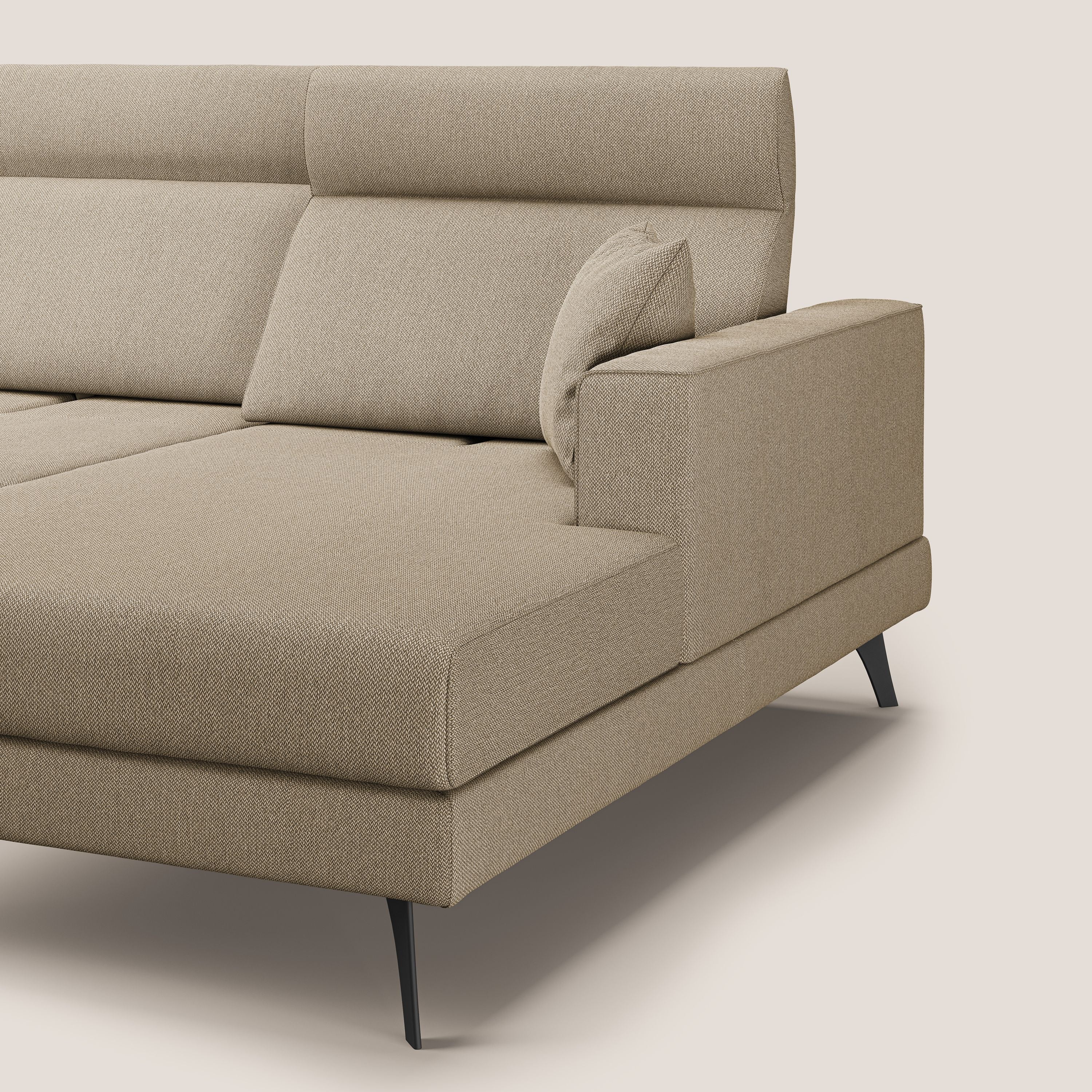 Slide Divano angolare con schienali traslanti e poggiatesta regolabili in tessuto smacchiabile T05 beige - divani.store