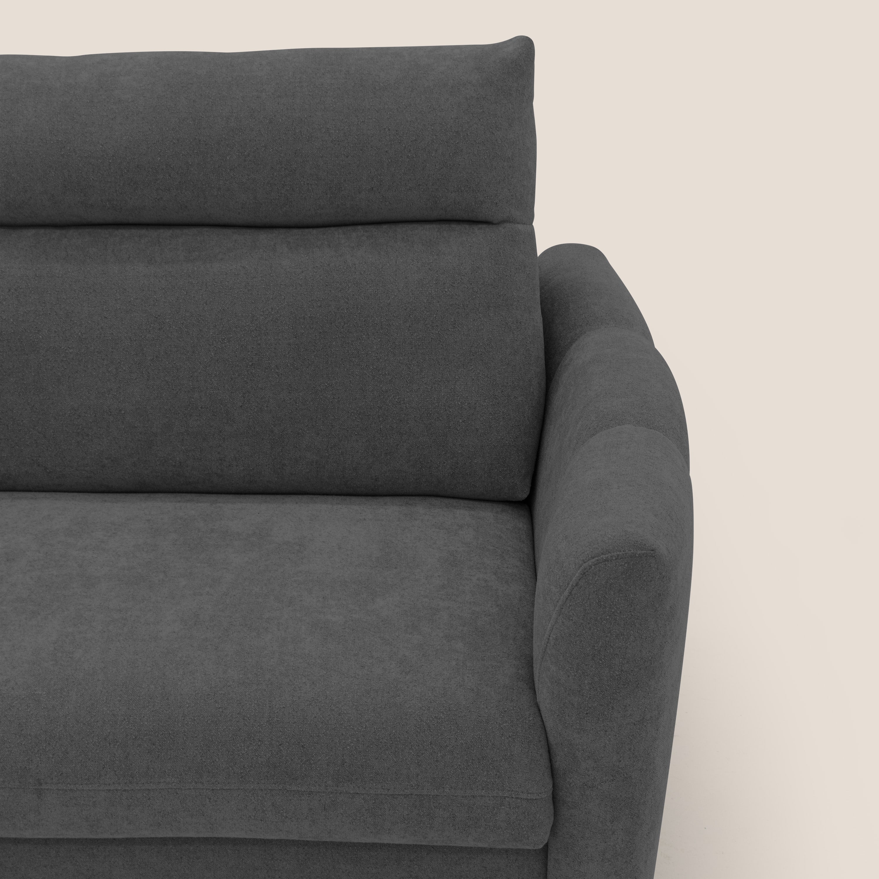 Peonia divano letto scandinavo con materasso H18 cm e morbido e alto schienale in tessuto Bouclé impermeabile T07 antracite - divani.store