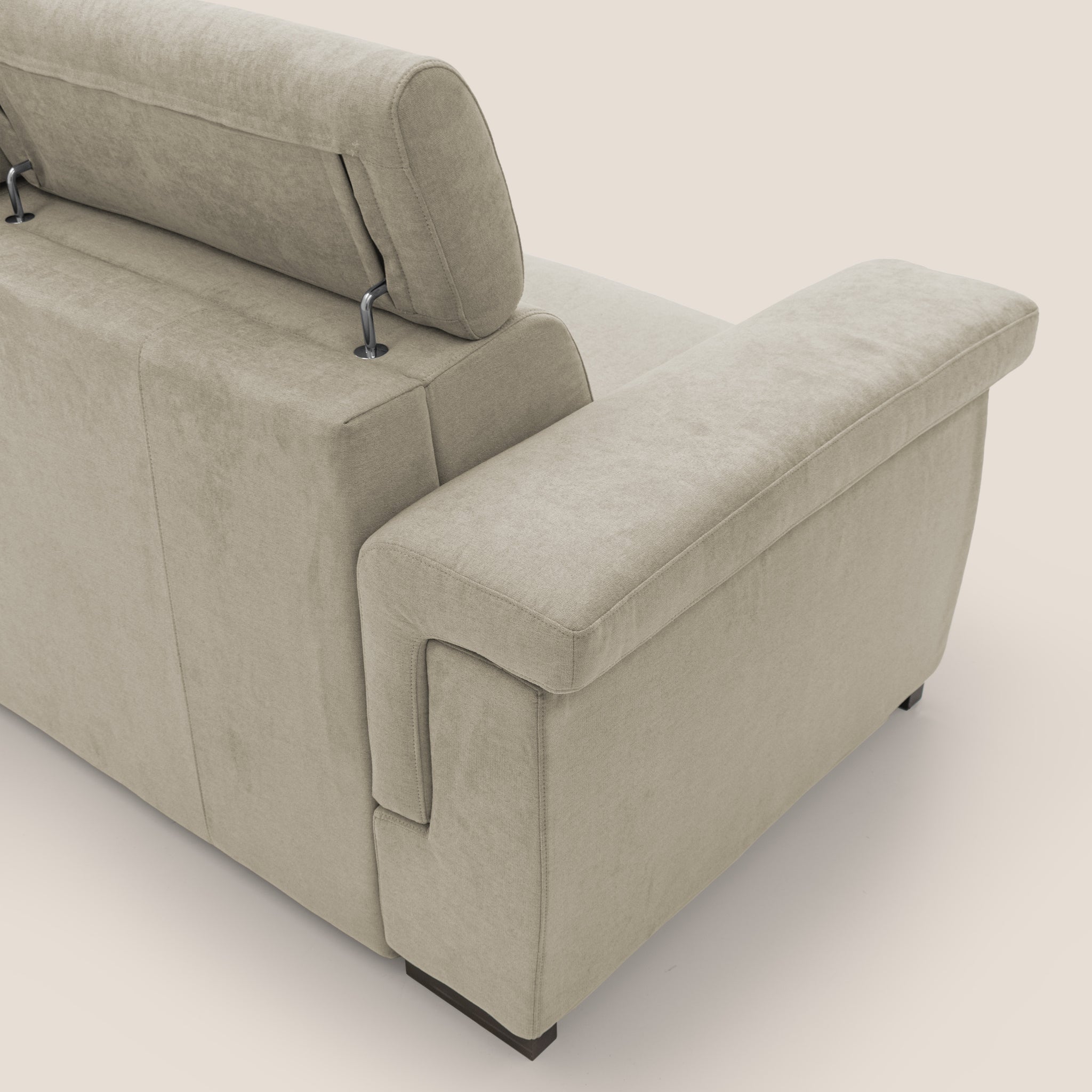 Bjorn Schlafsofa 220 cm (mat. 140x197 cm) mit H18 cm Matratze aus wasserfestem Stoff T02 CREME