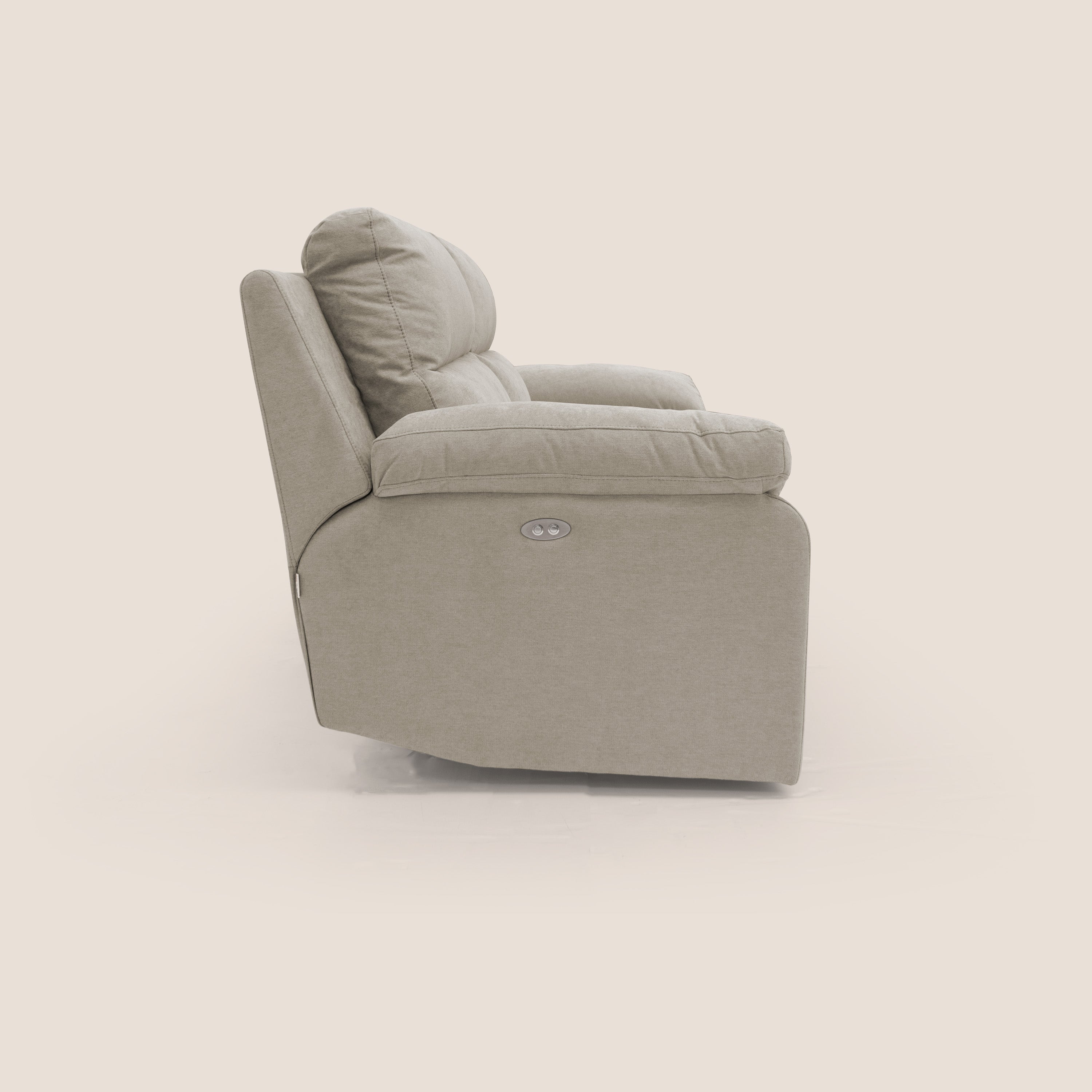Romeo Divano relax con recliner elettrico in morbido tessuto impermeabile T02 panna - divani.store