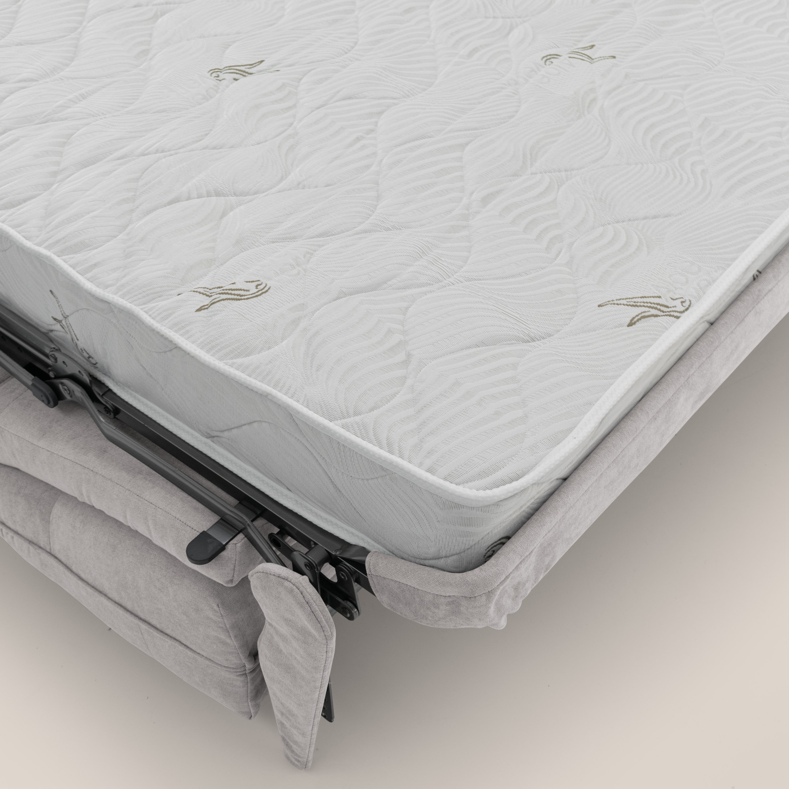 Zeus Divano letto scandinavo con schienale alto in tessuto impermeabile T02 grigio chiaro - divani.store