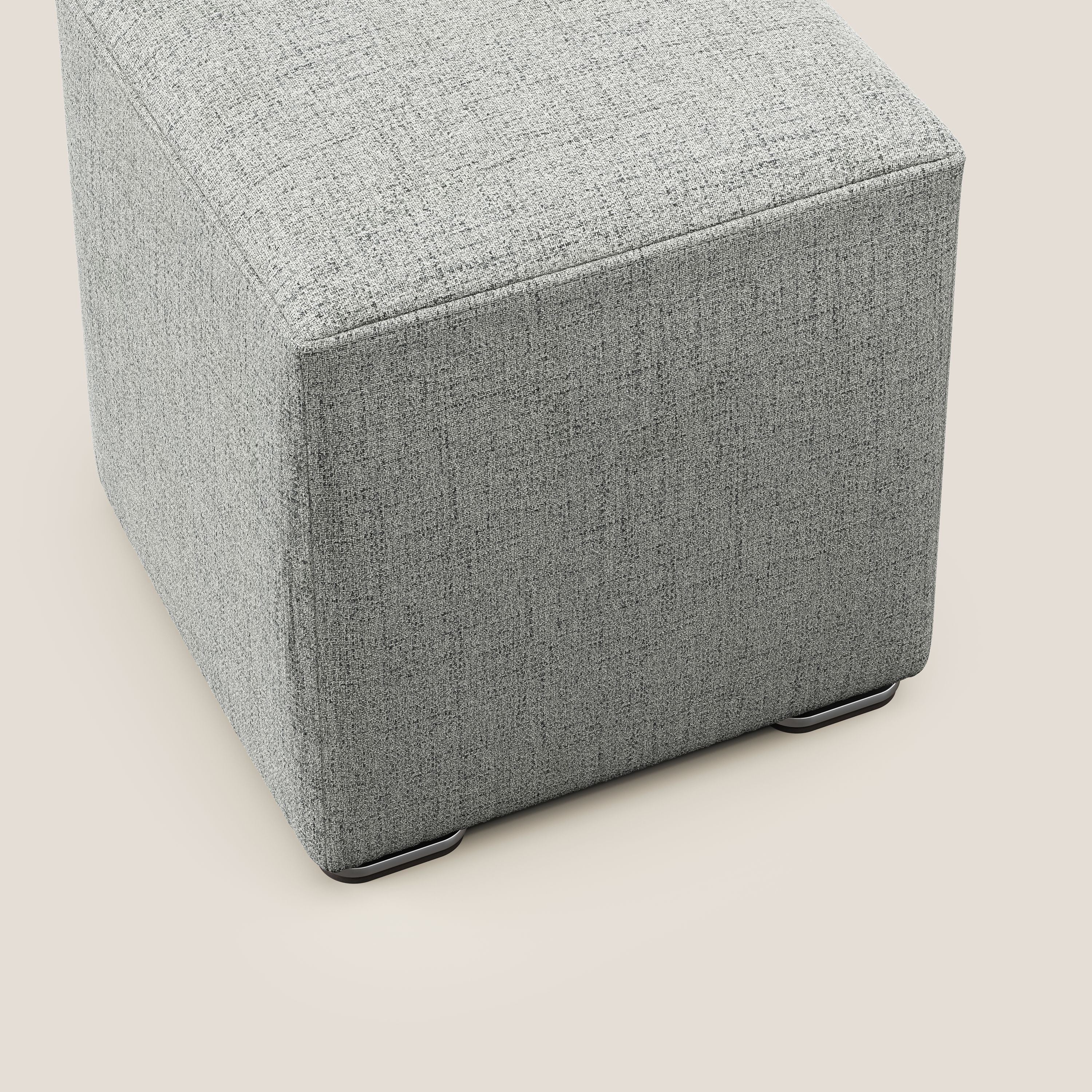 Cube pouf in tessuto morbido impermeabile T03 grigio chiaro - divani.store