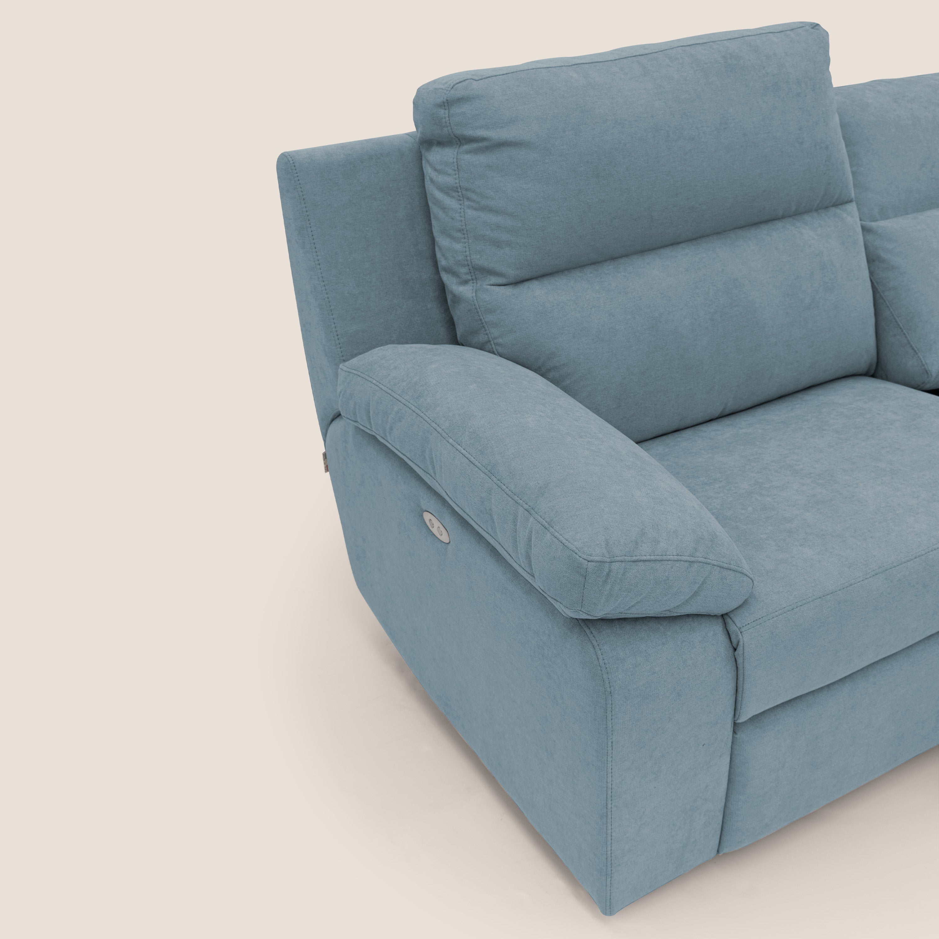 Romeo Divano relax con recliner elettrico in morbido tessuto impermeabile T02 carta da zucchero - divani.store
