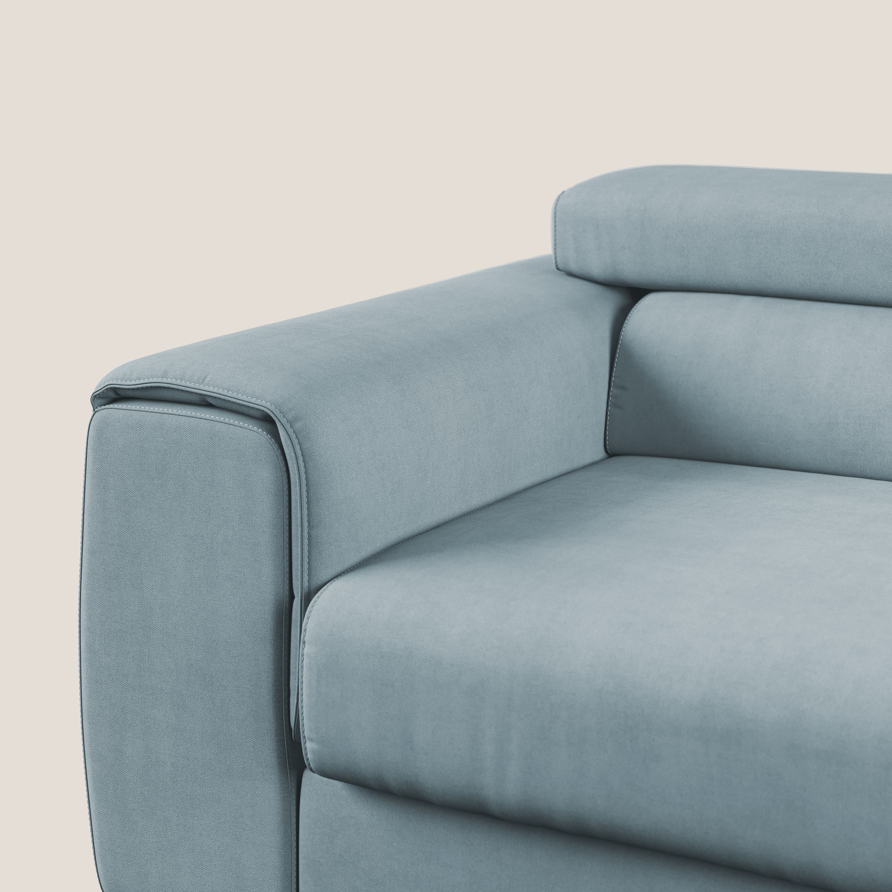 Zeno Divano con pouf estraibile poggiapiedi in tessuto morbido impermeabile T02 carta da zucchero - divani.store